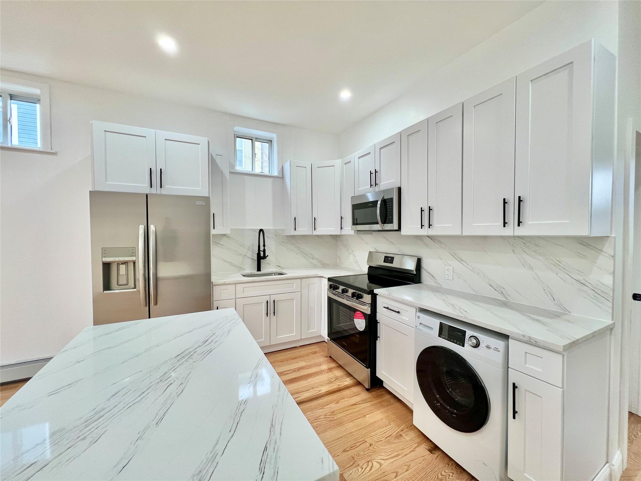 1167 Jefferson Avenue Property Photo