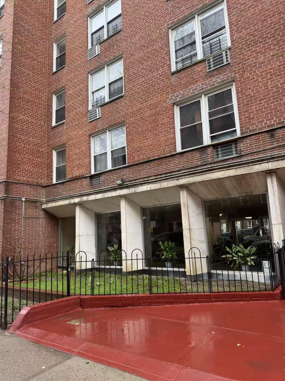 41-67 Judge St Property Photo