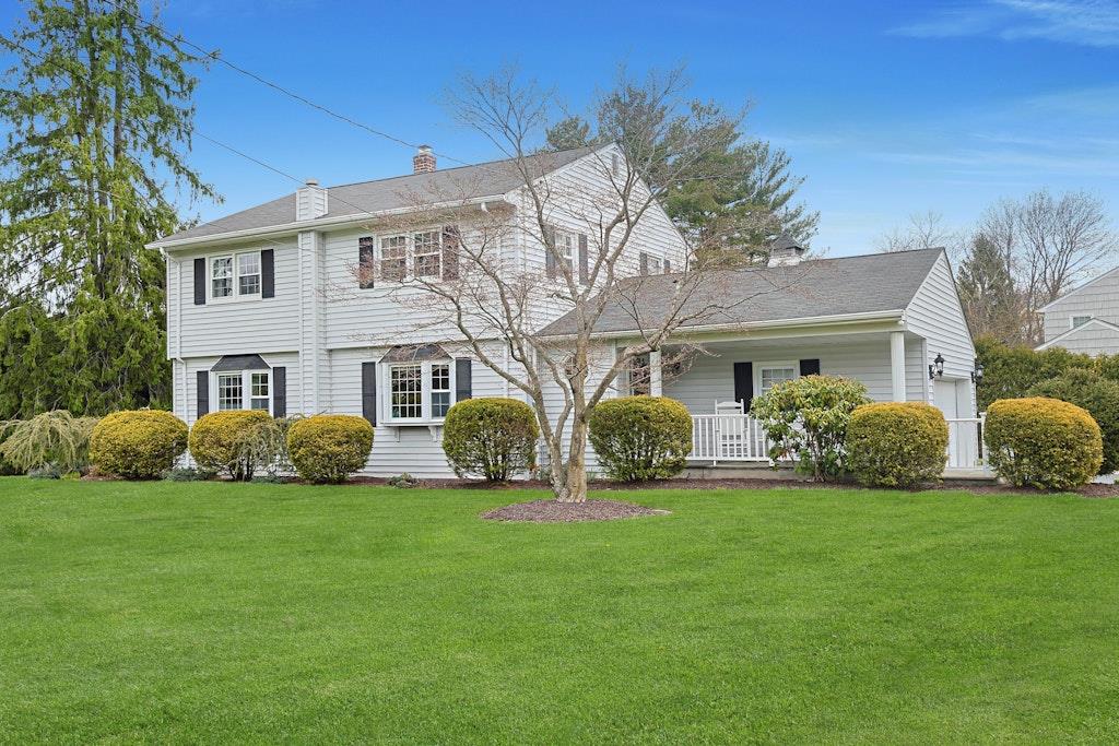 3 Willow Drive Property Photo