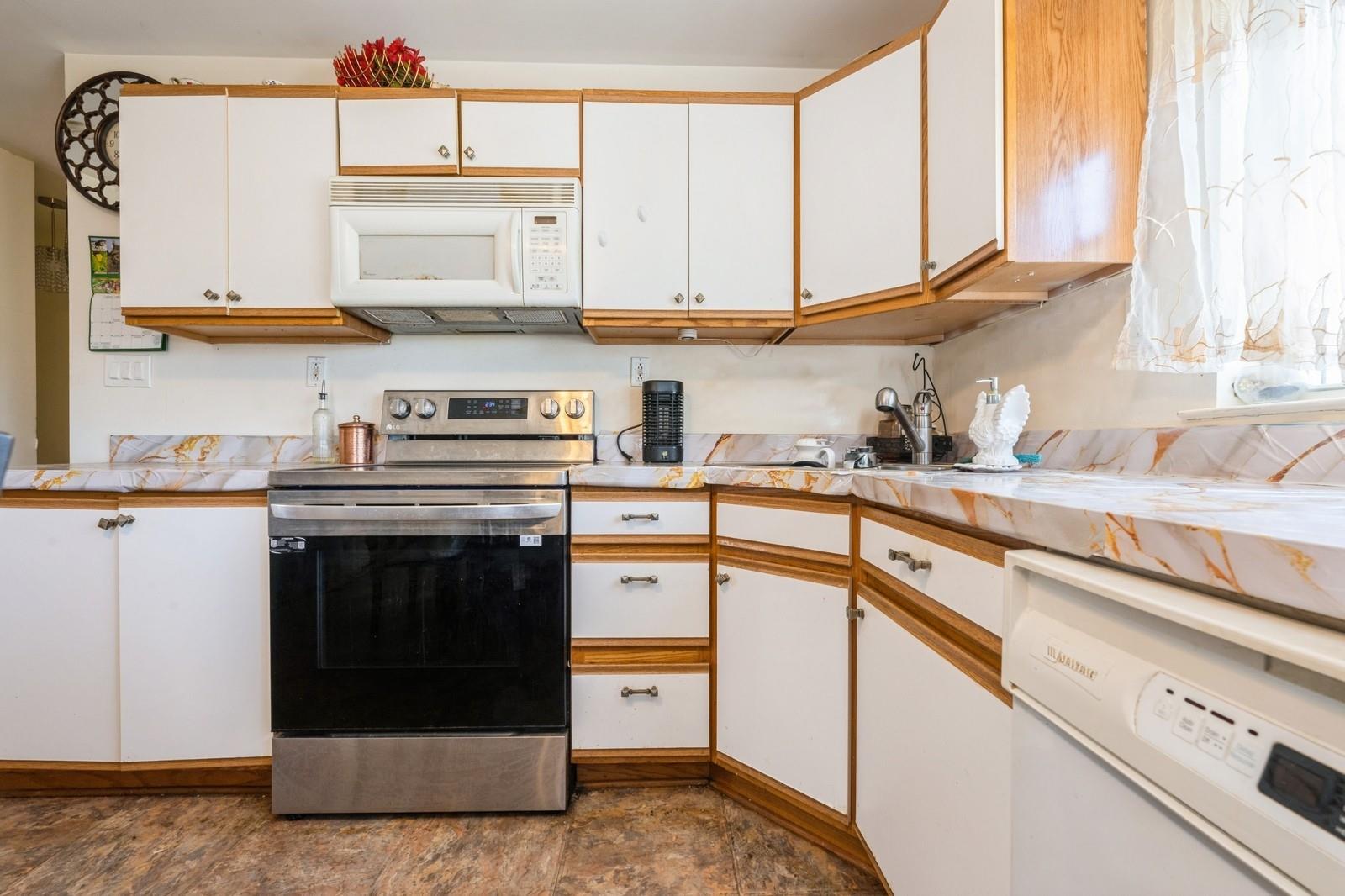 7 Bunker Lane Property Photo 13