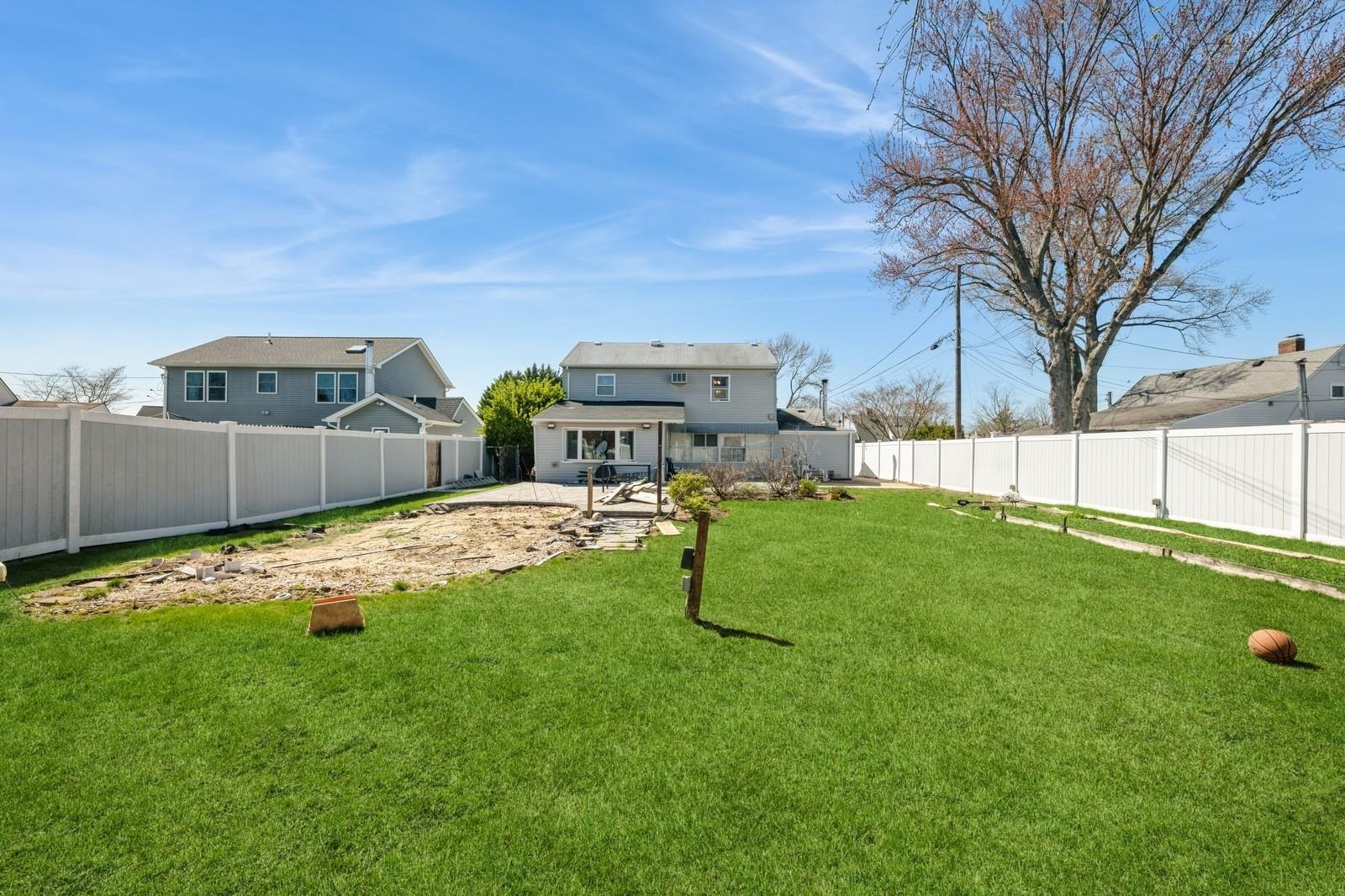 7 Bunker Lane Property Photo 19