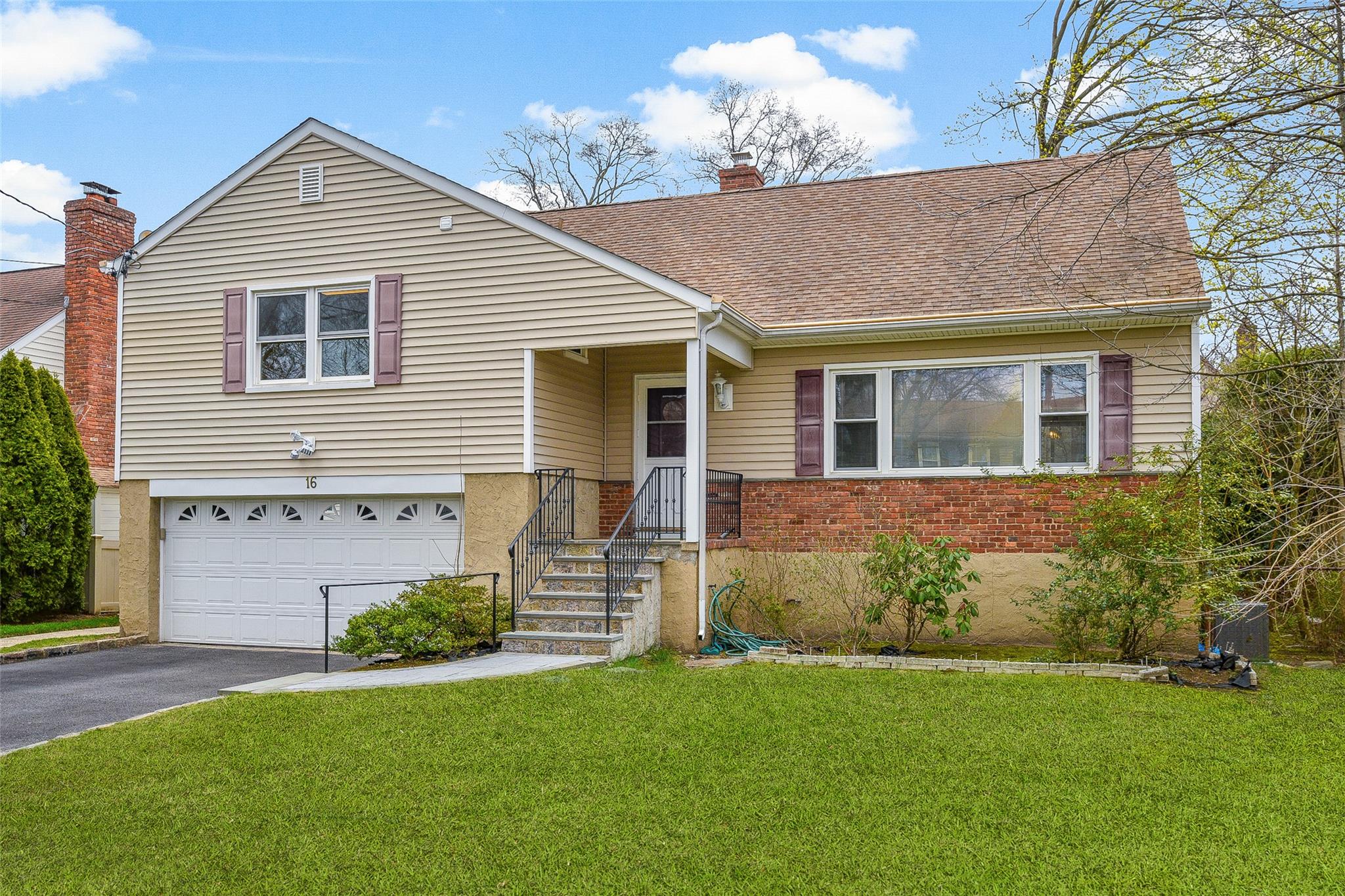 16 Bradley Road Property Photo