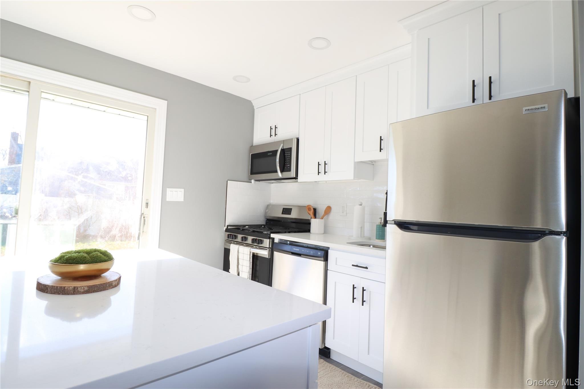 14a Earl Place Property Photo 12