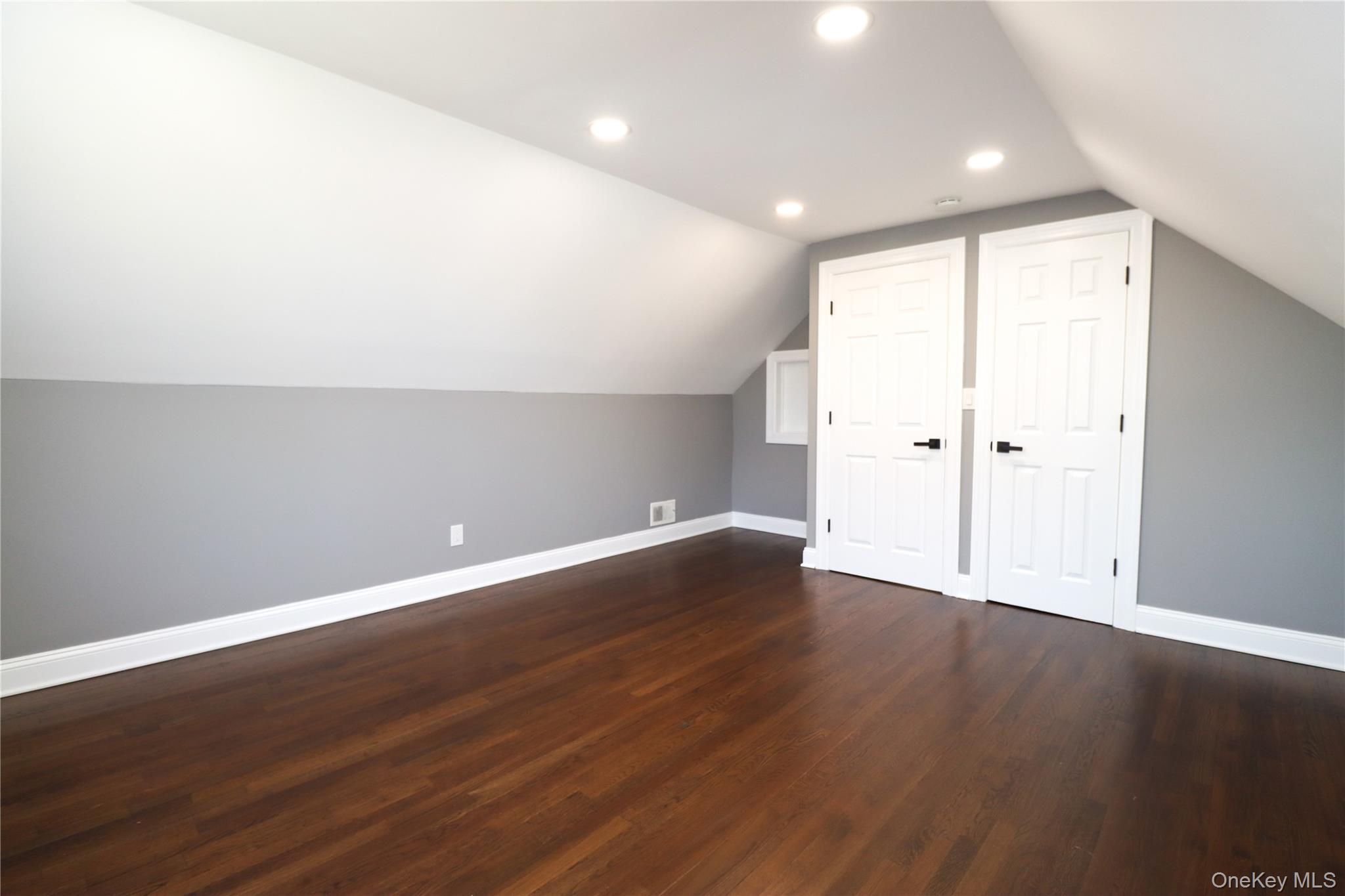 14a Earl Place Property Photo 30