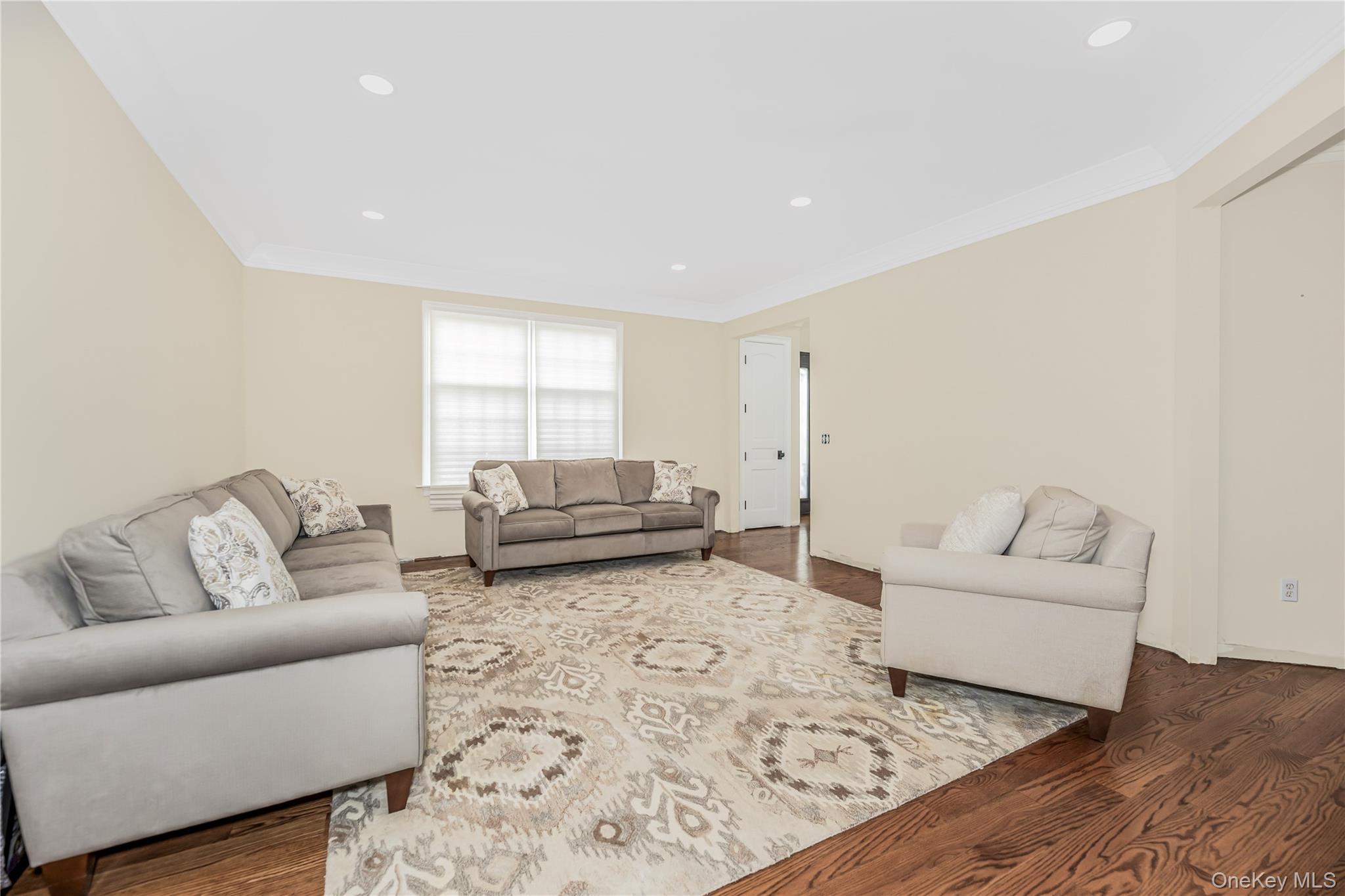 146 Duke Drive Property Photo 4