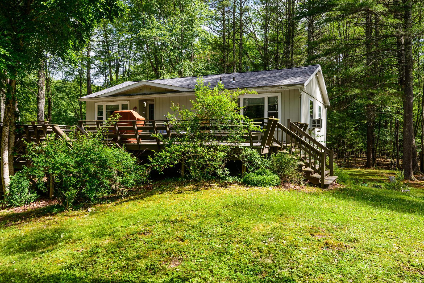 328 John Joy Road Property Photo