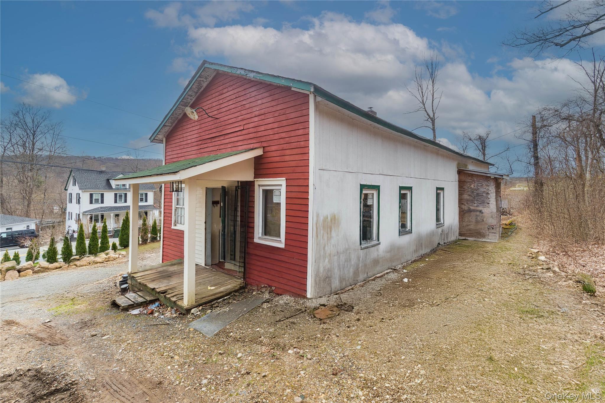 11 Orange Turnpike Property Photo 18