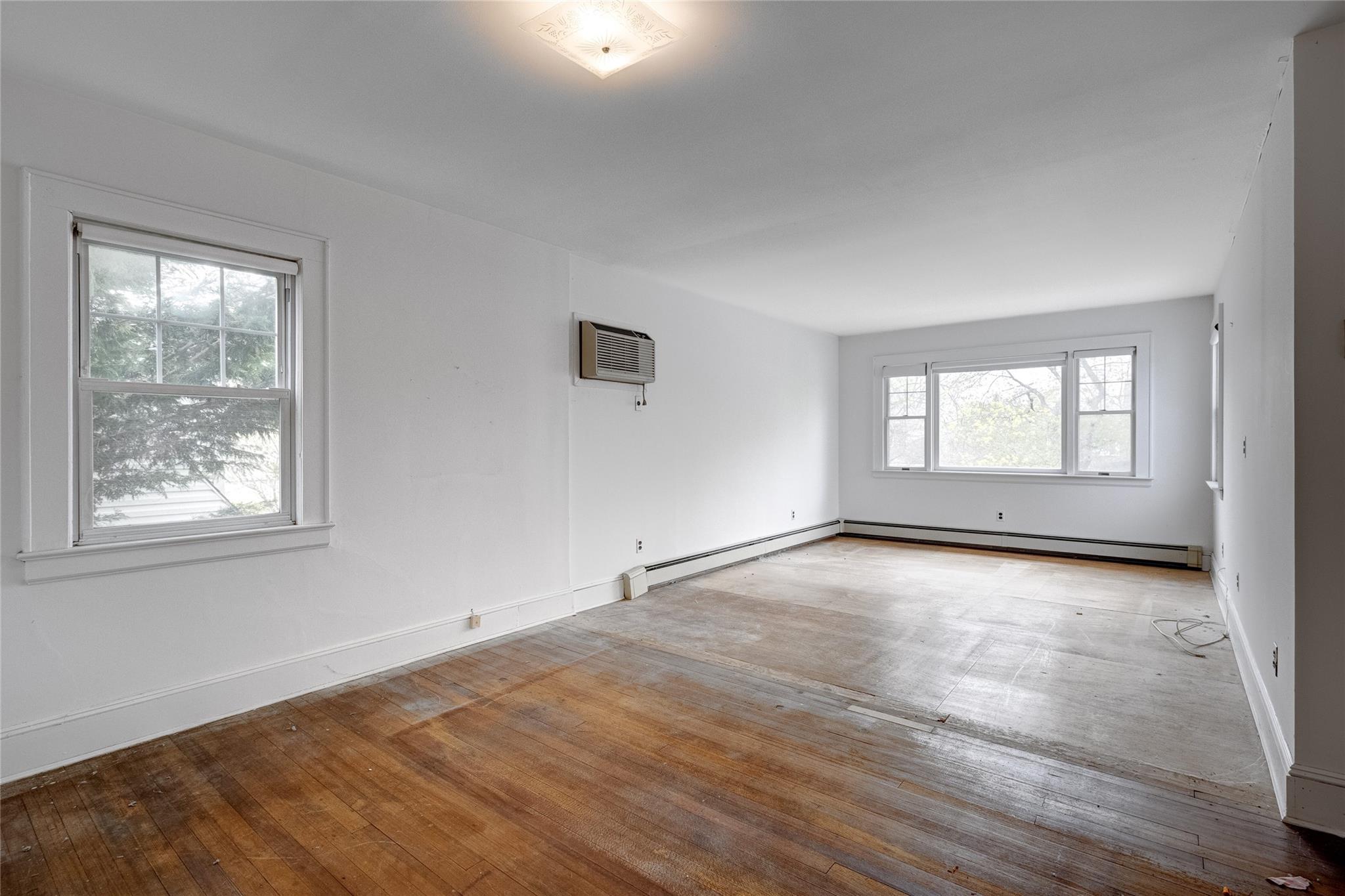 106 Sycamore Street Property Photo 10