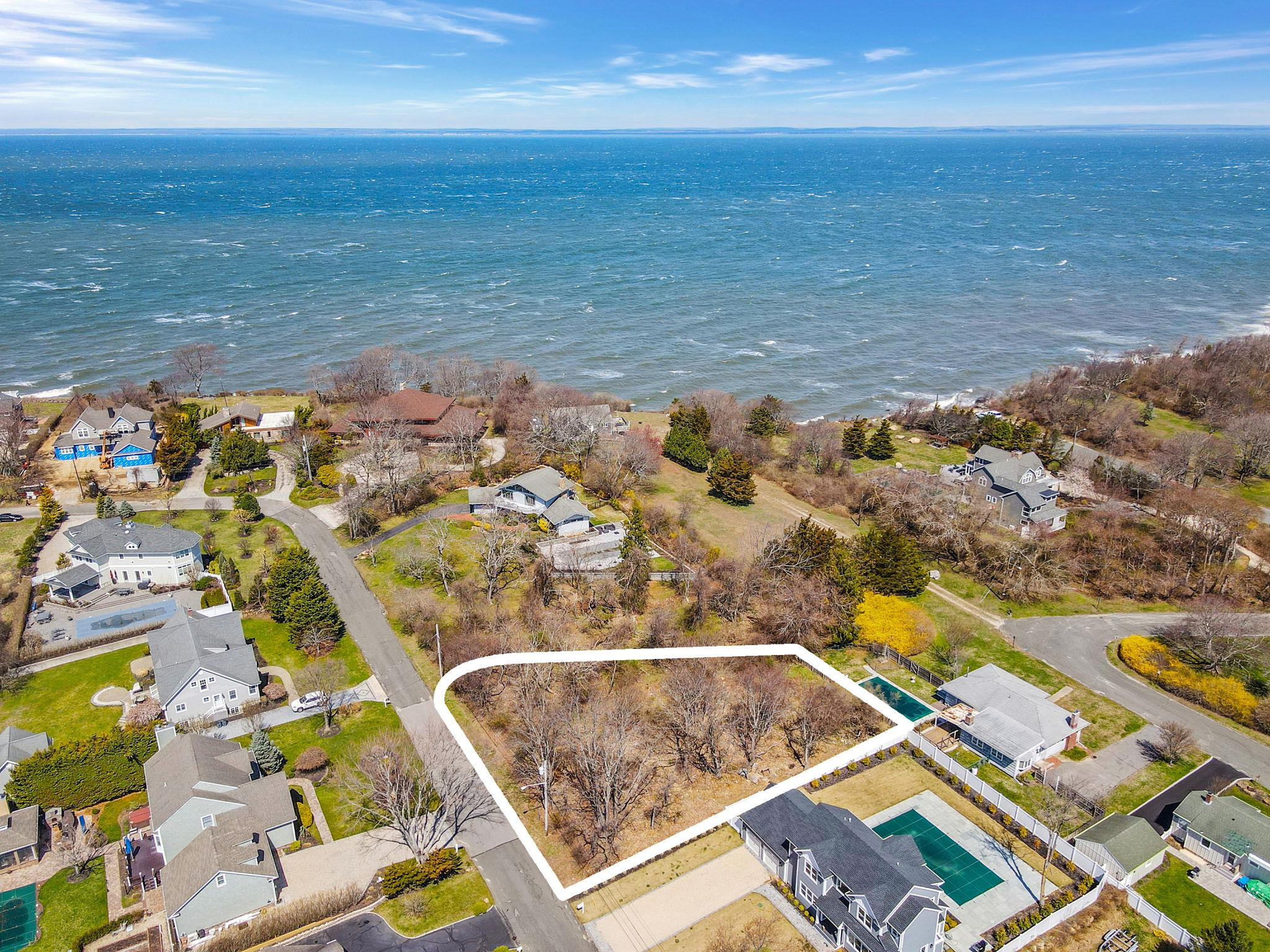 Greenport High School Real Estate Listings Main Image