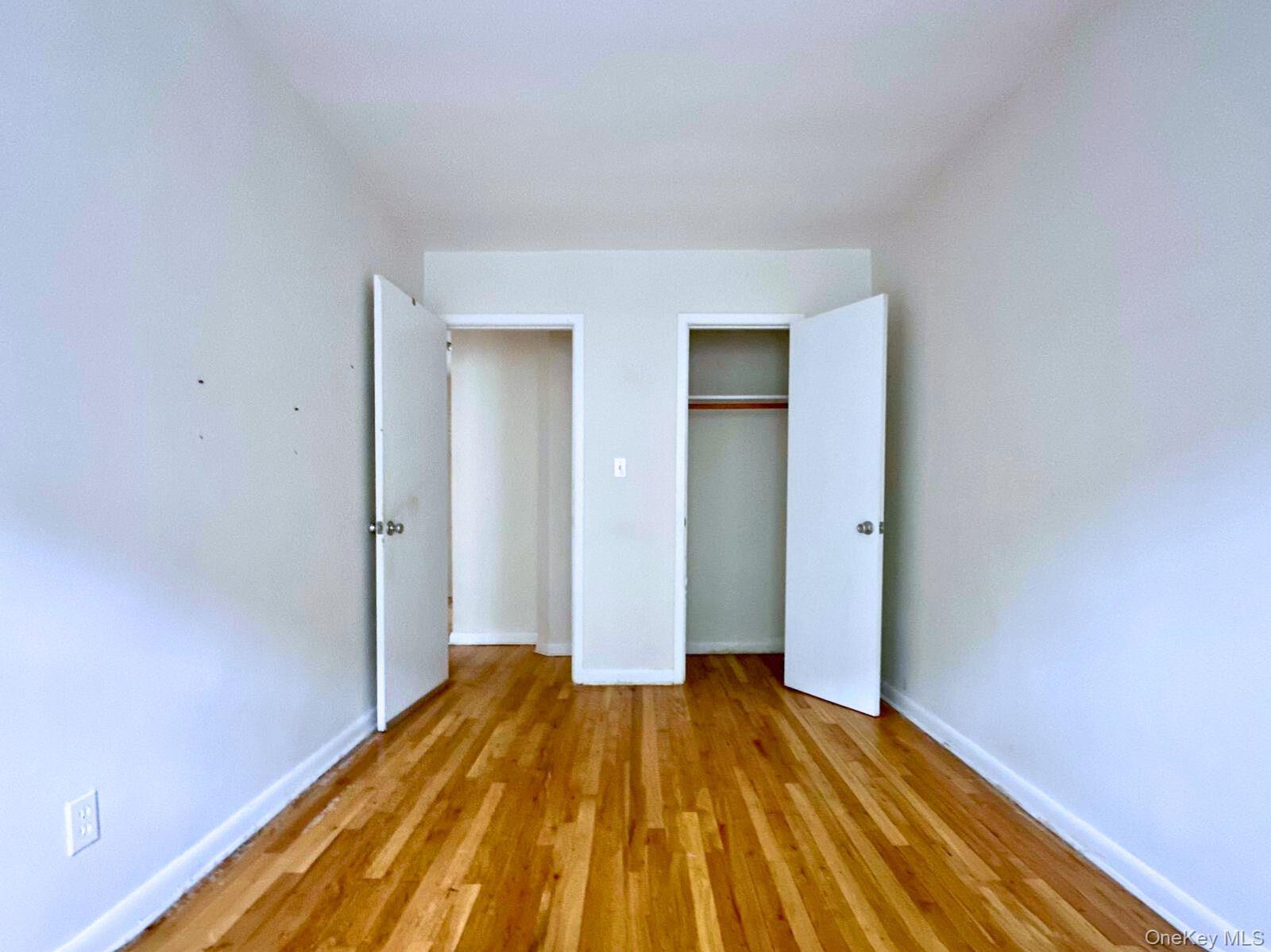 42-23 68 Street Property Photo 13