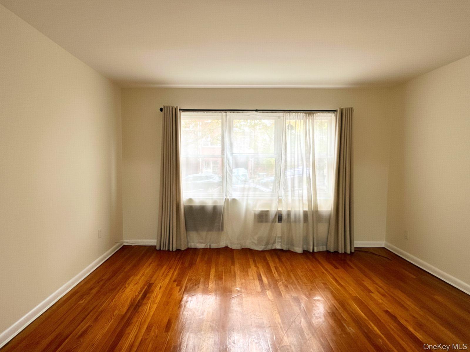 42-23 68 Street Property Photo 20
