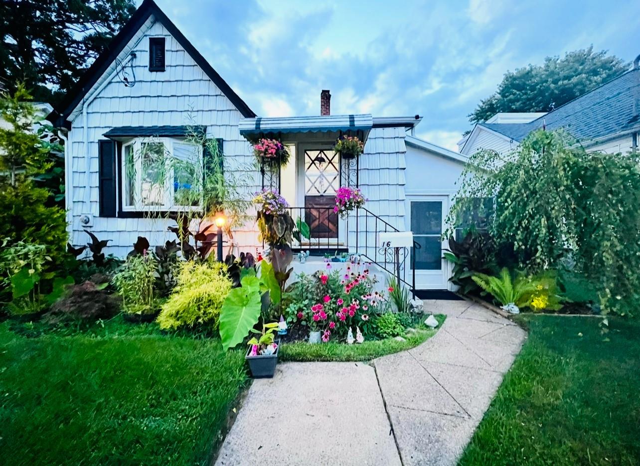 16 Elinor Place Property Photo