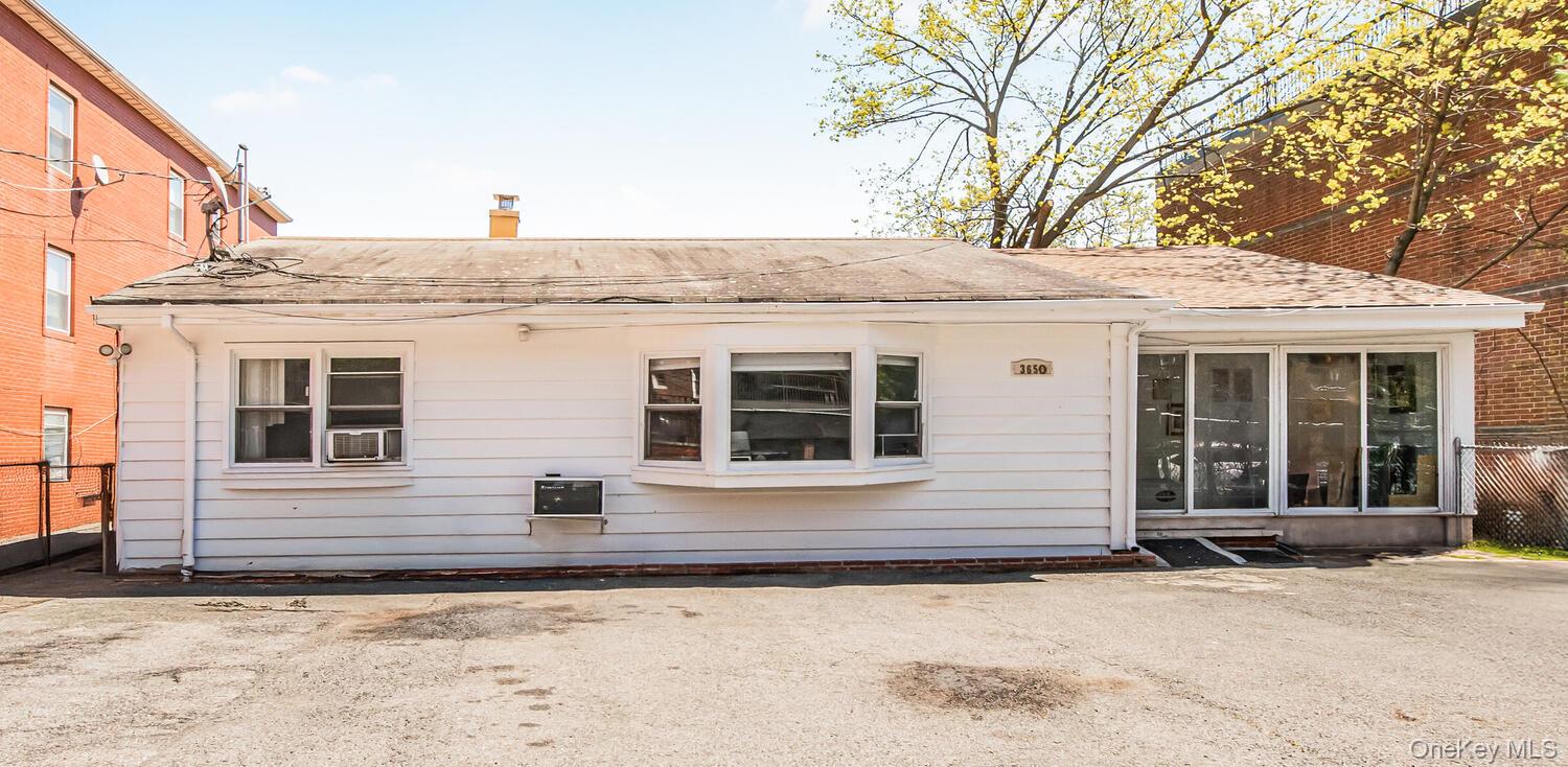 3650 Waldo Avenue 2 Property Photo 2
