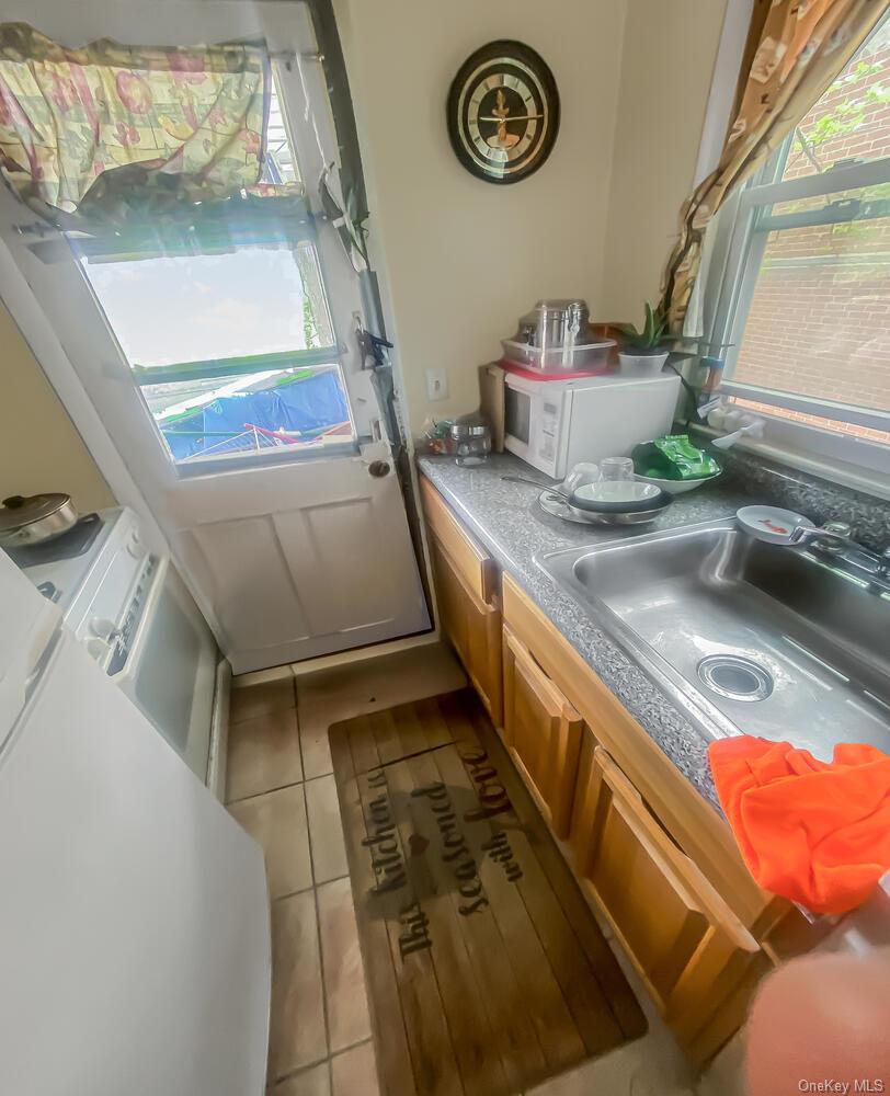 3650 Waldo Avenue 2 Property Photo 27