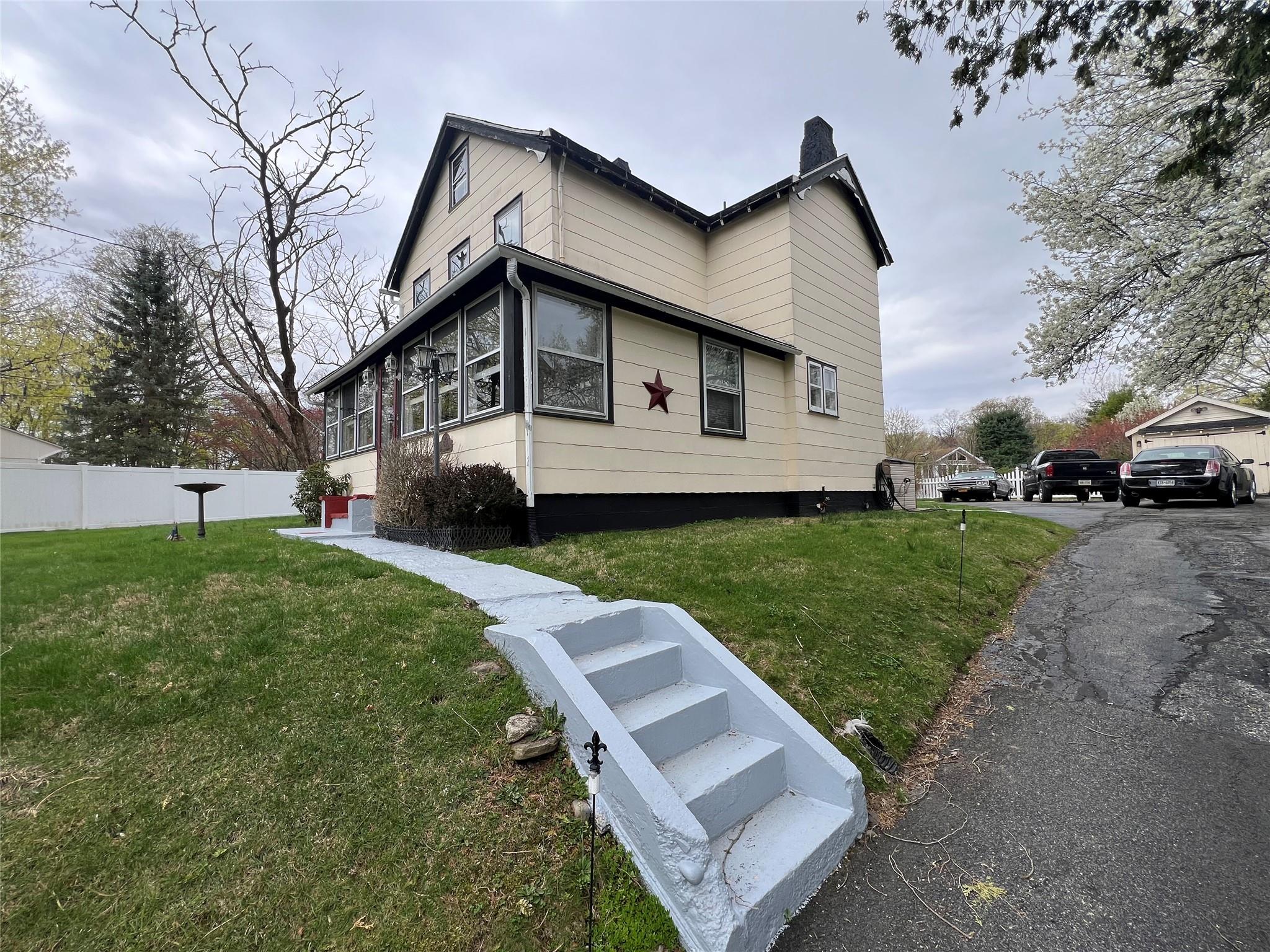1731 Maple Ave Maple Avenue Property Photo