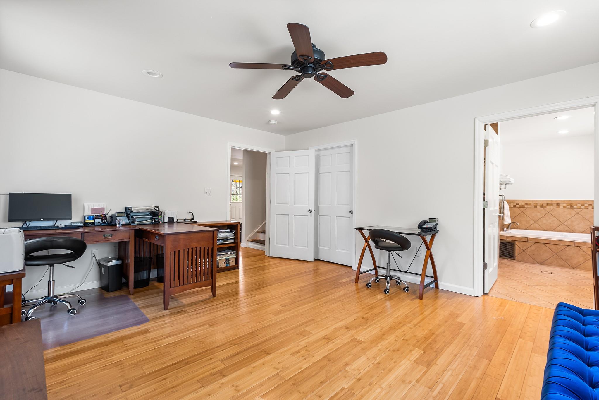 220 John Joy Road Property Photo 16