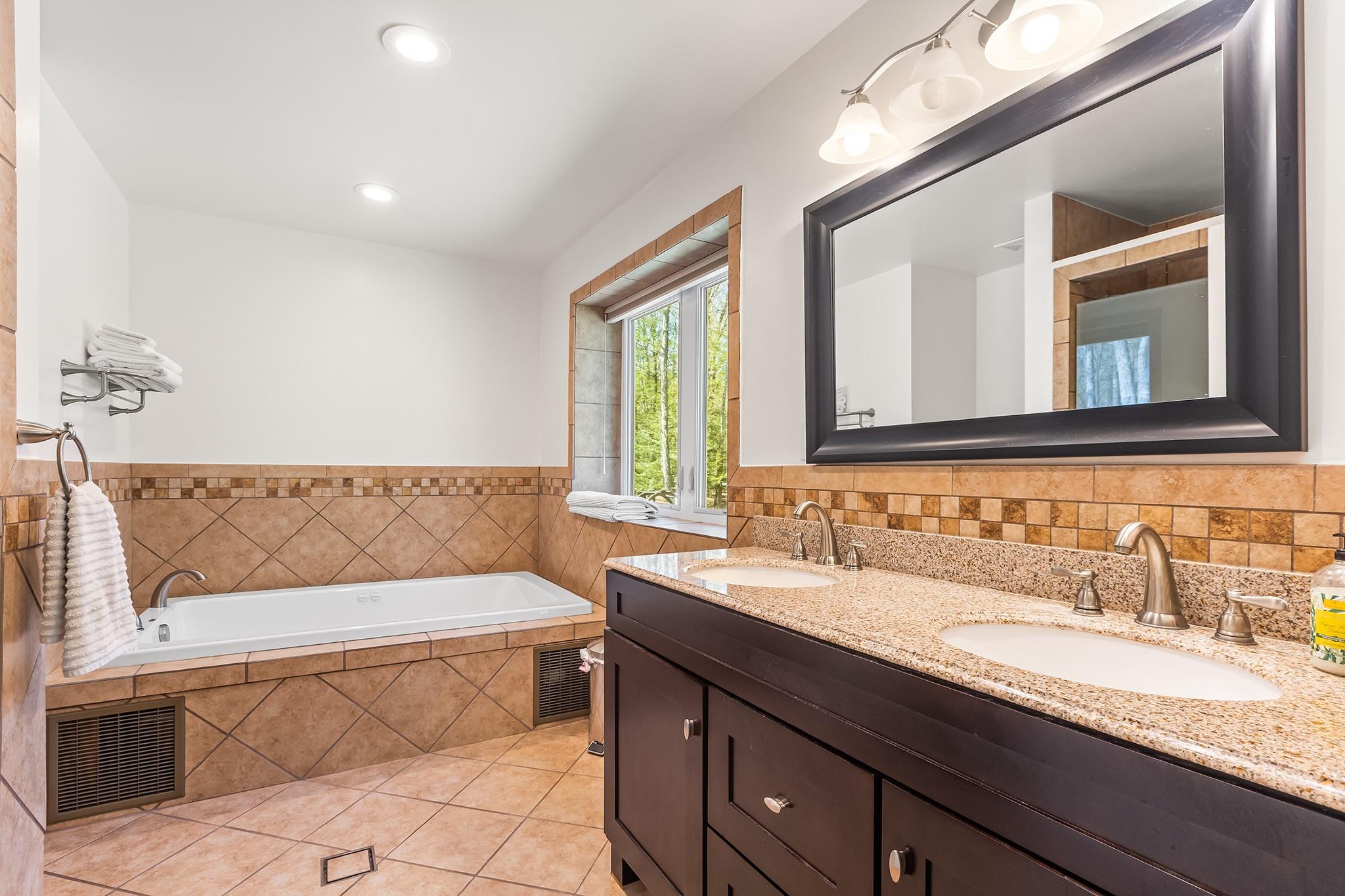 220 John Joy Road Property Photo 17