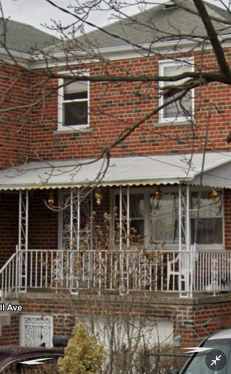 961 Neill Ave Property Photo