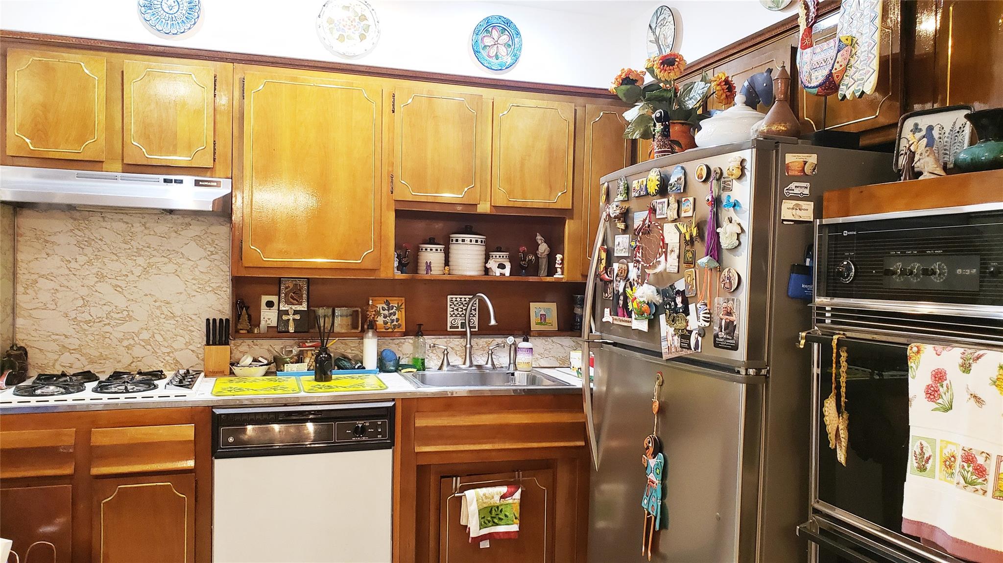 144-26 26 Avenue Property Photo 5