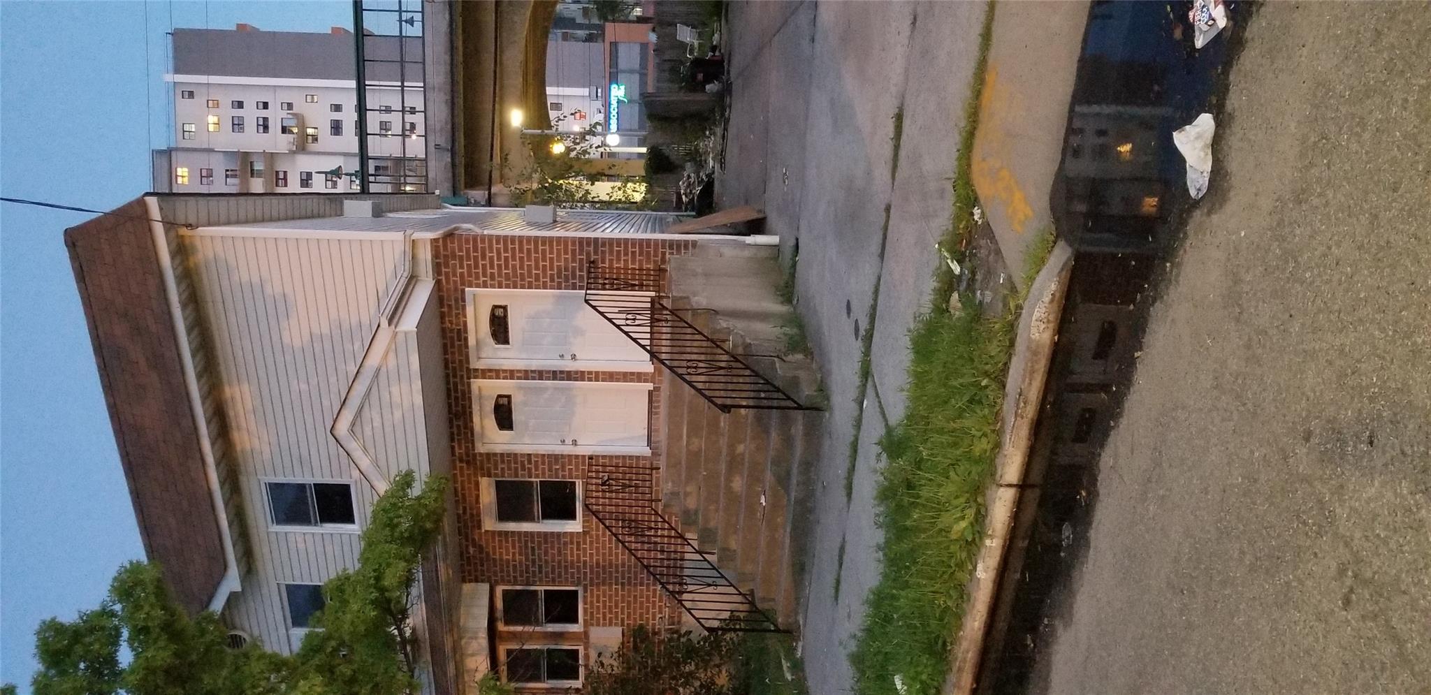 57-21 Arverne Blvd Property Photo