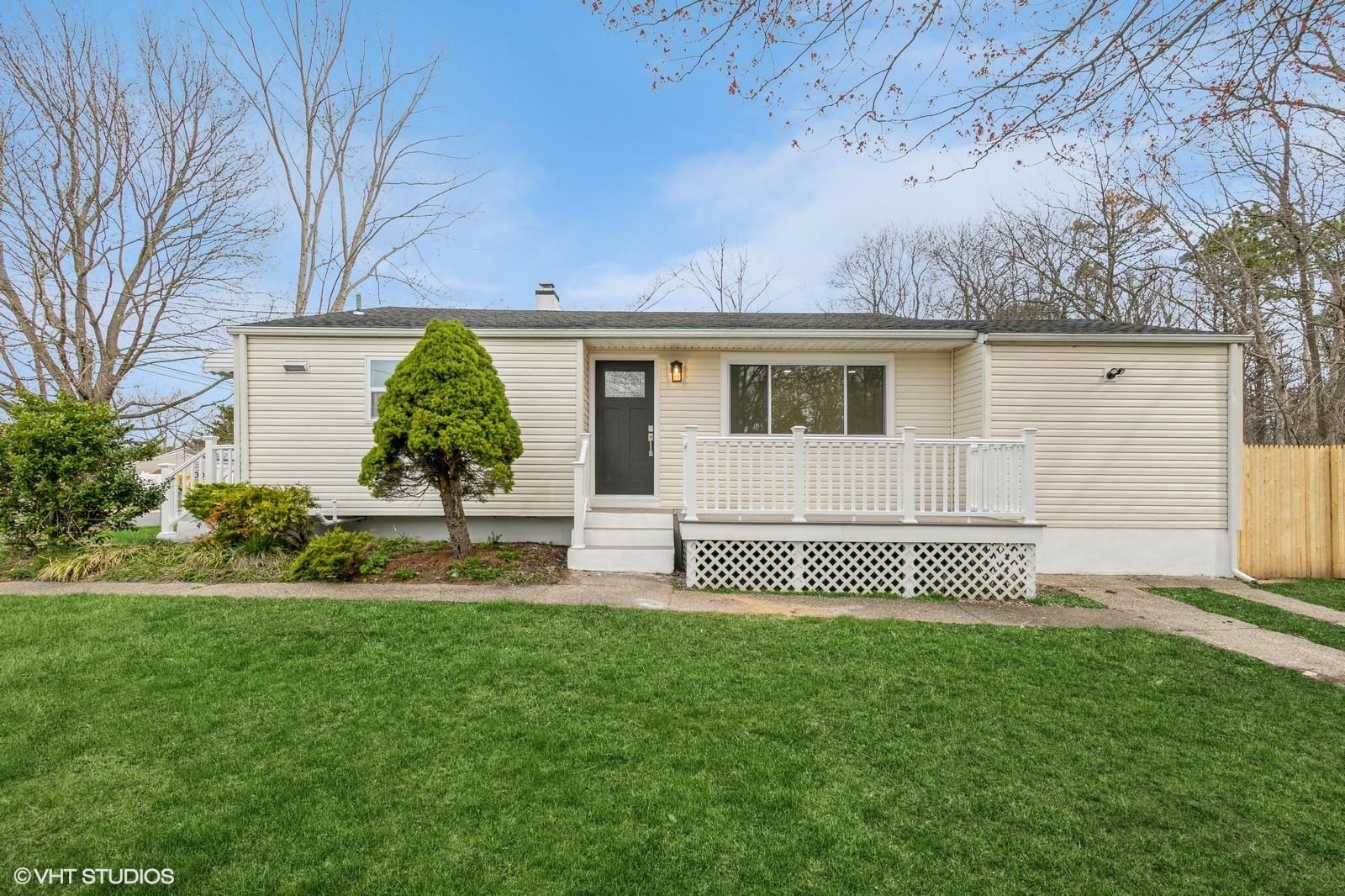 277 Louise Avenue Property Photo
