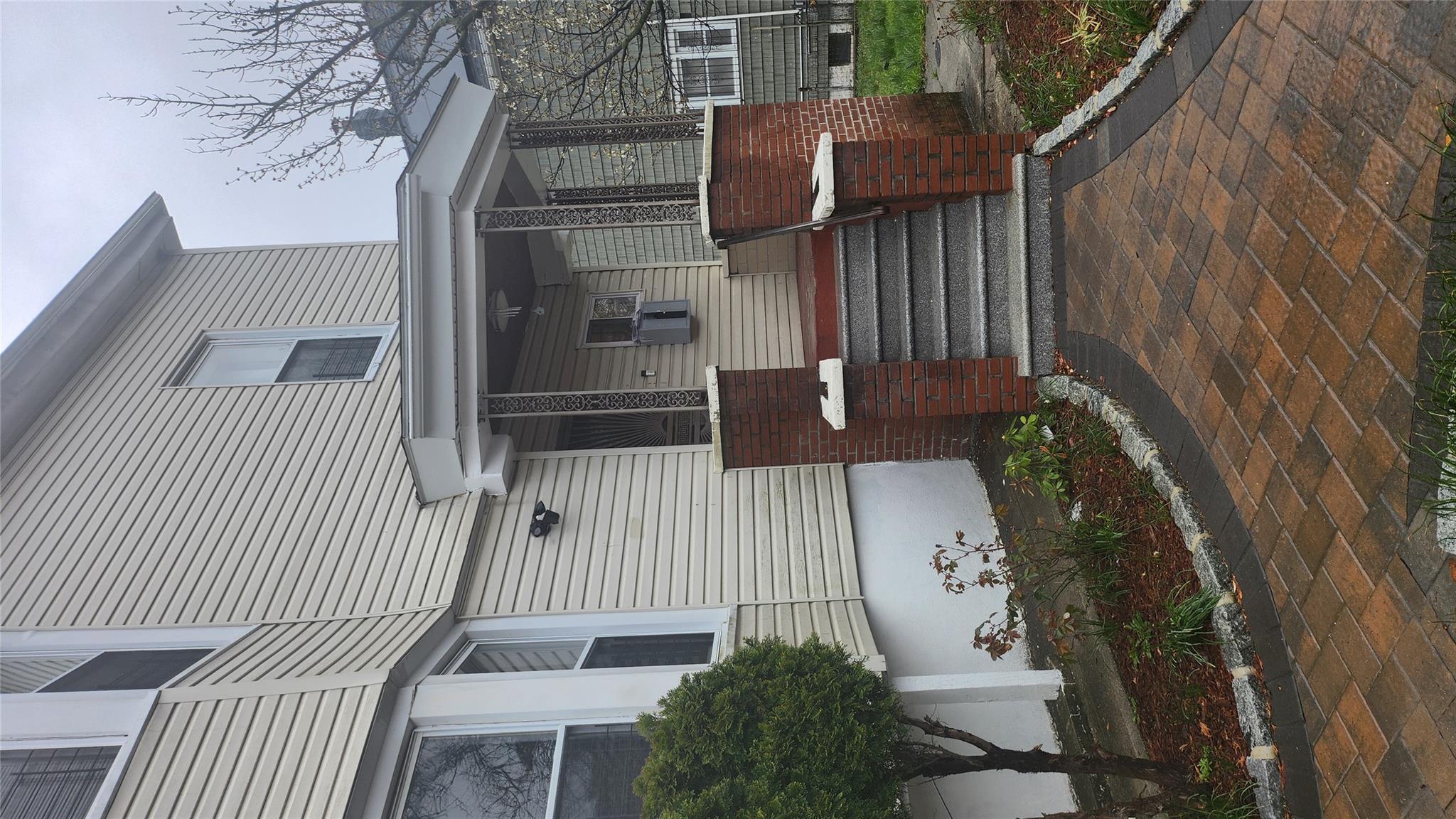 846 215th. Street Property Photo