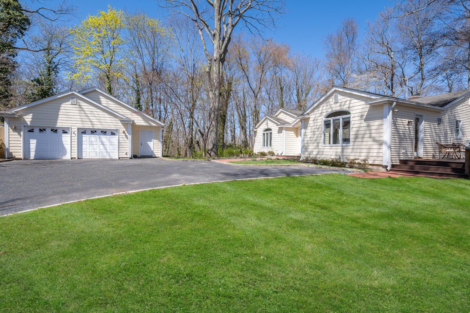 1a Carnegie Avenue Property Photo 1