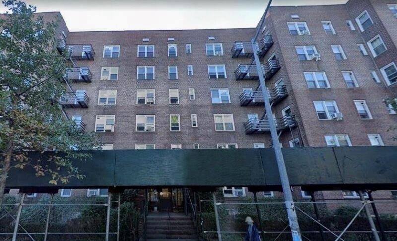 42-40 Bowne St Property Photo