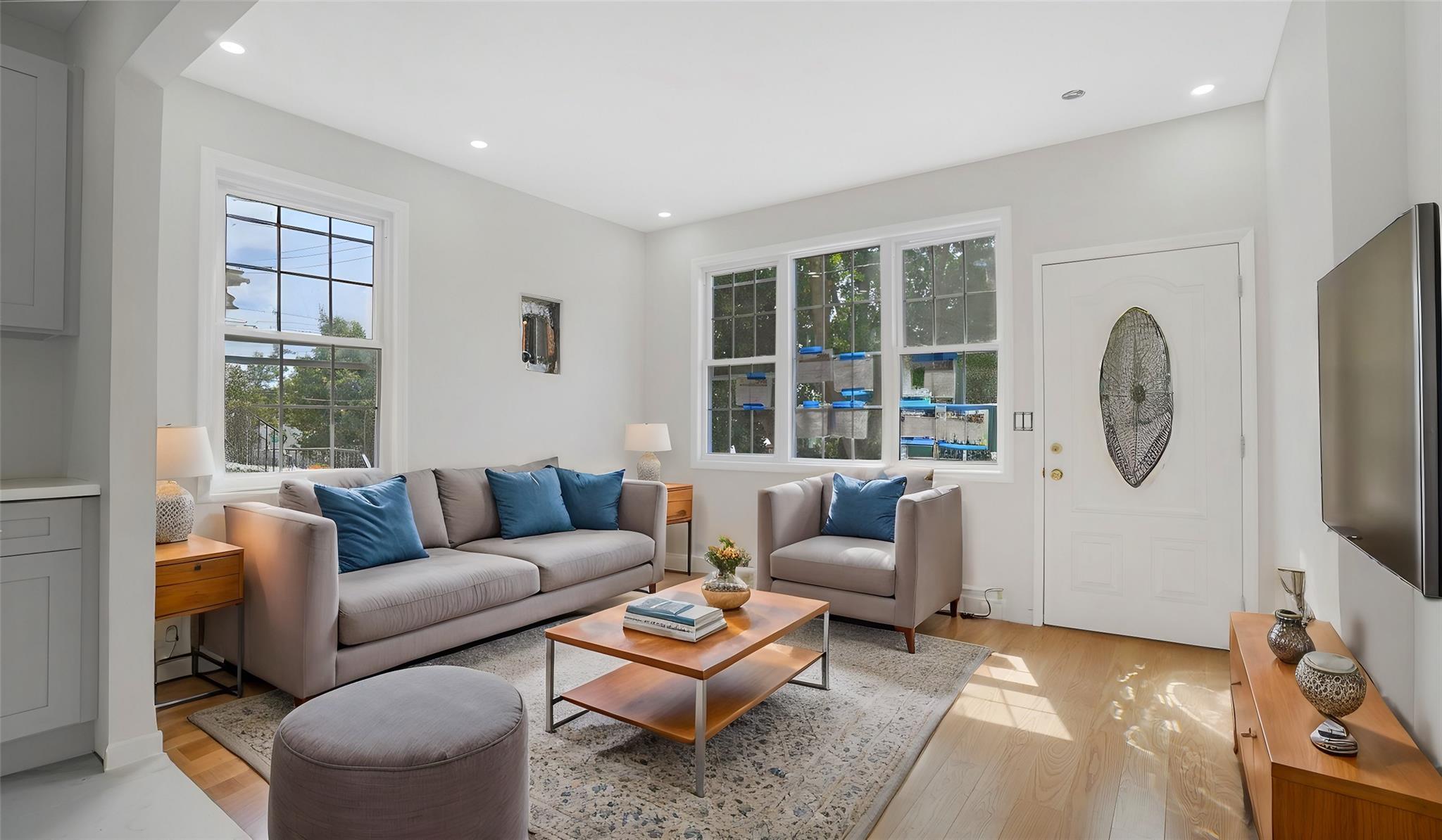 3604 Willett Avenue Property Photo