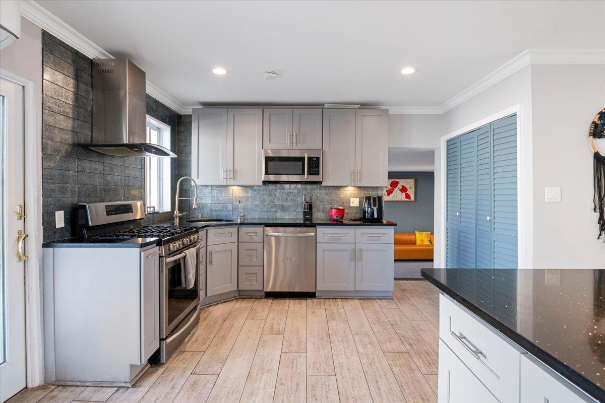 31 Arthur Street Property Photo 10