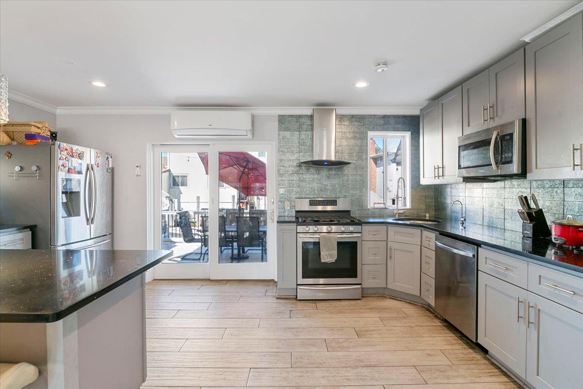 31 Arthur Street Property Photo 12