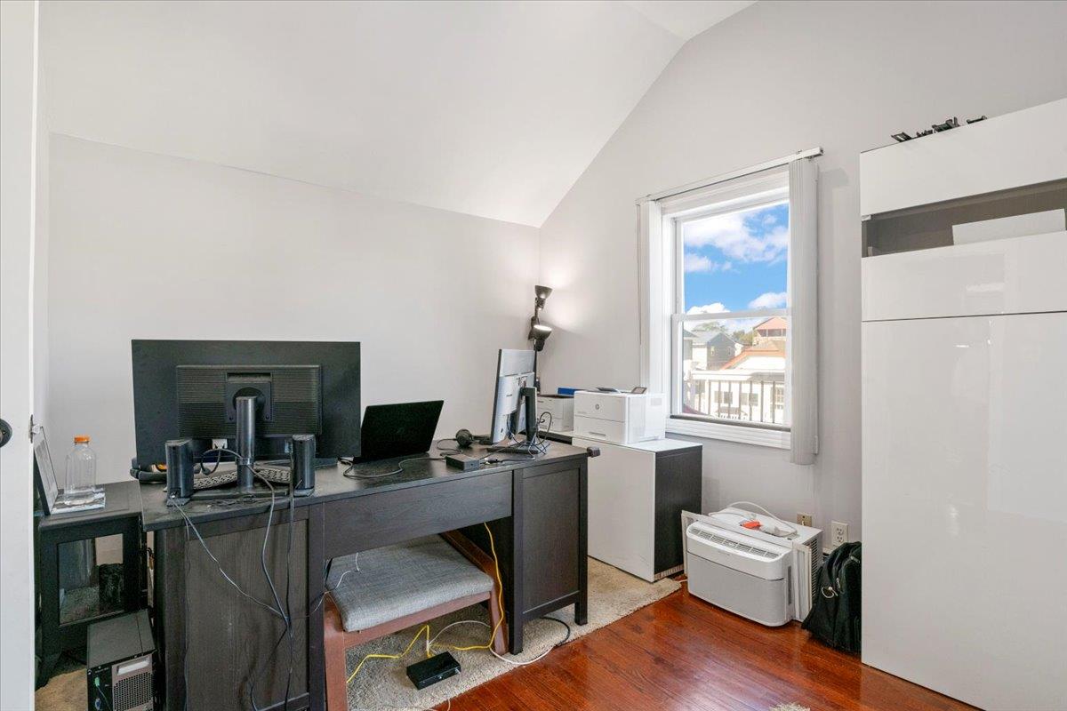 31 Arthur Street Property Photo 28