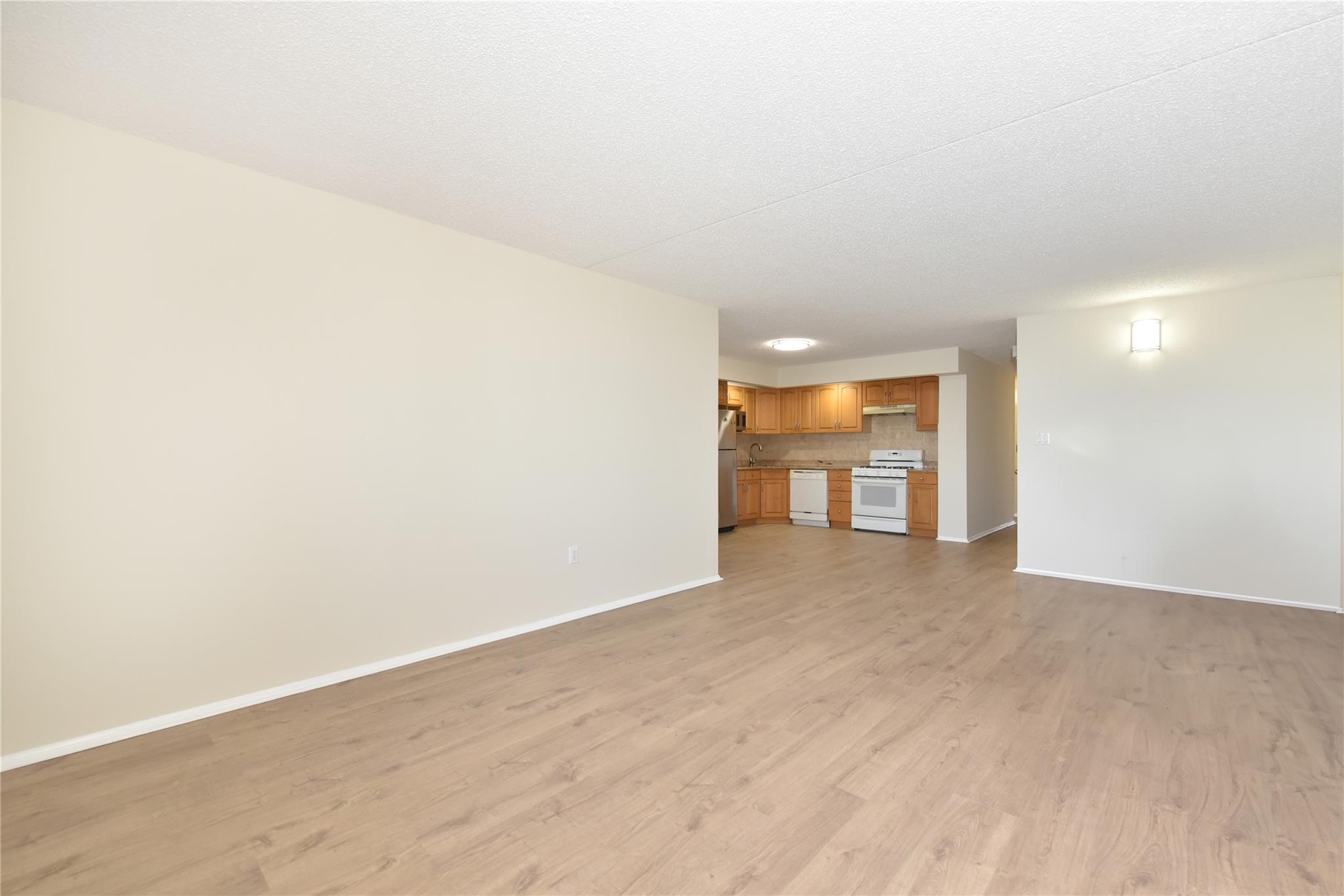 25-56 120th Street 2c Property Photo 5