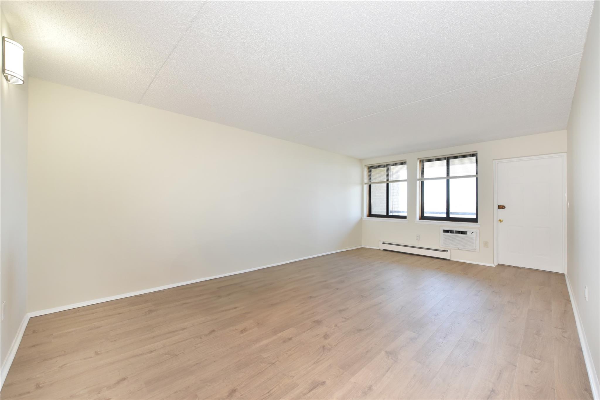 25-56 120th Street 2c Property Photo 6