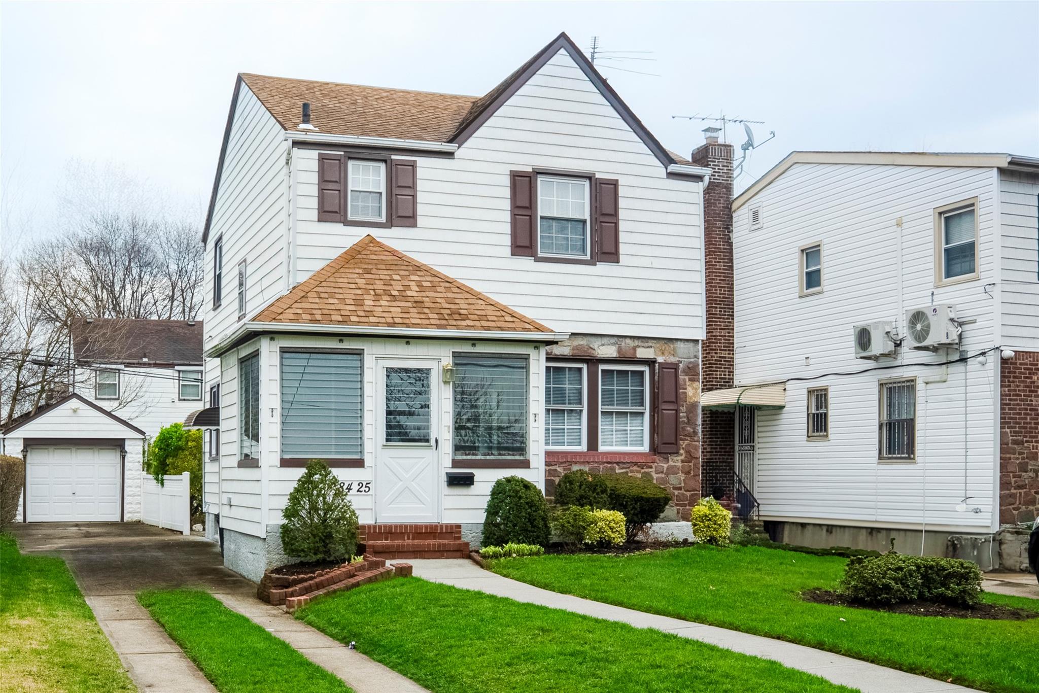 84-25 249 Street Property Photo