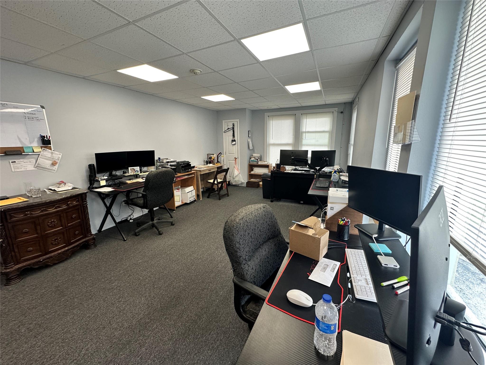 2 Schoolhouse Road 2e Property Photo 1