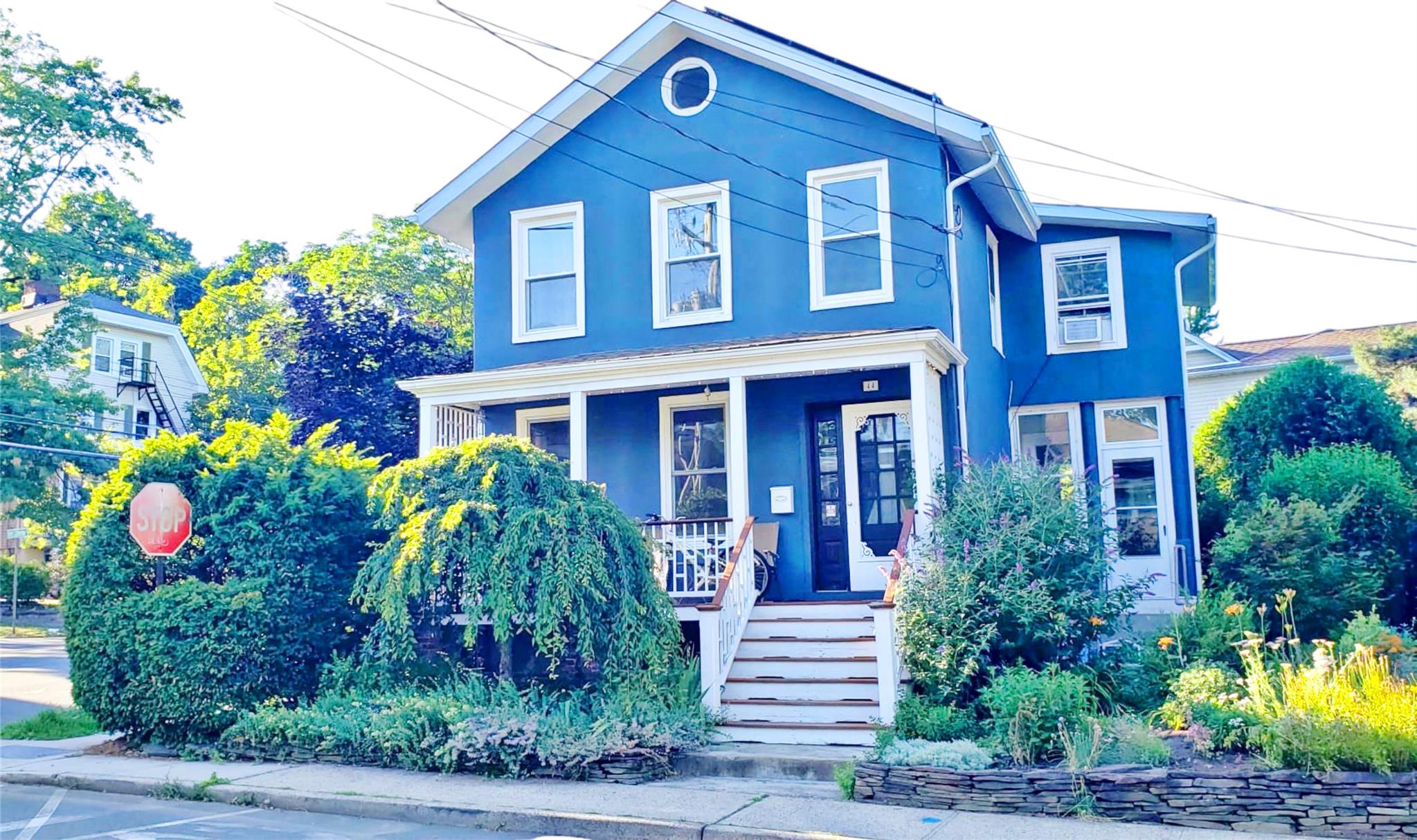 44 E Catherine Street Property Photo