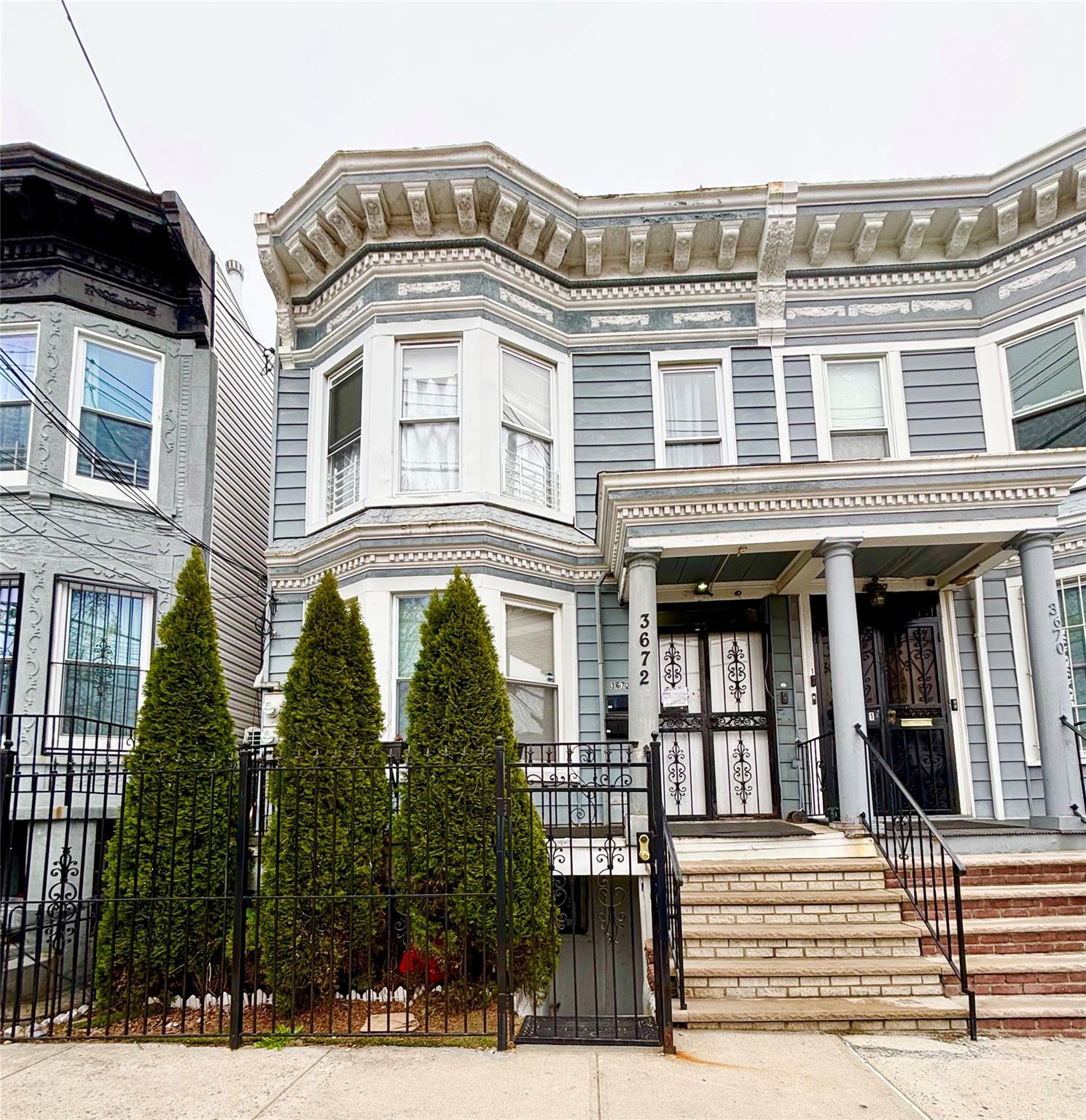 3672 Barnes Avenue Property Photo