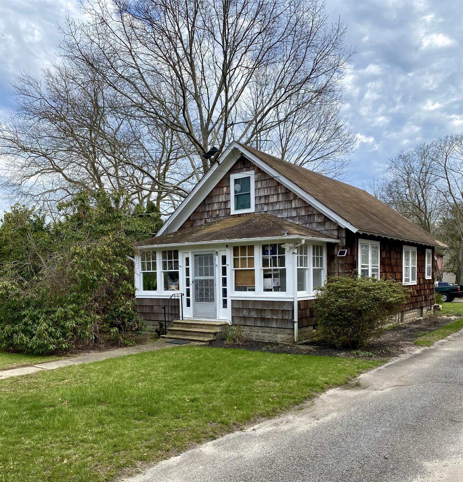 8 Walker Avenue Property Photo