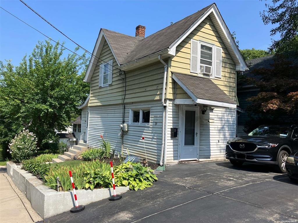 19 Tatterson St Property Photo