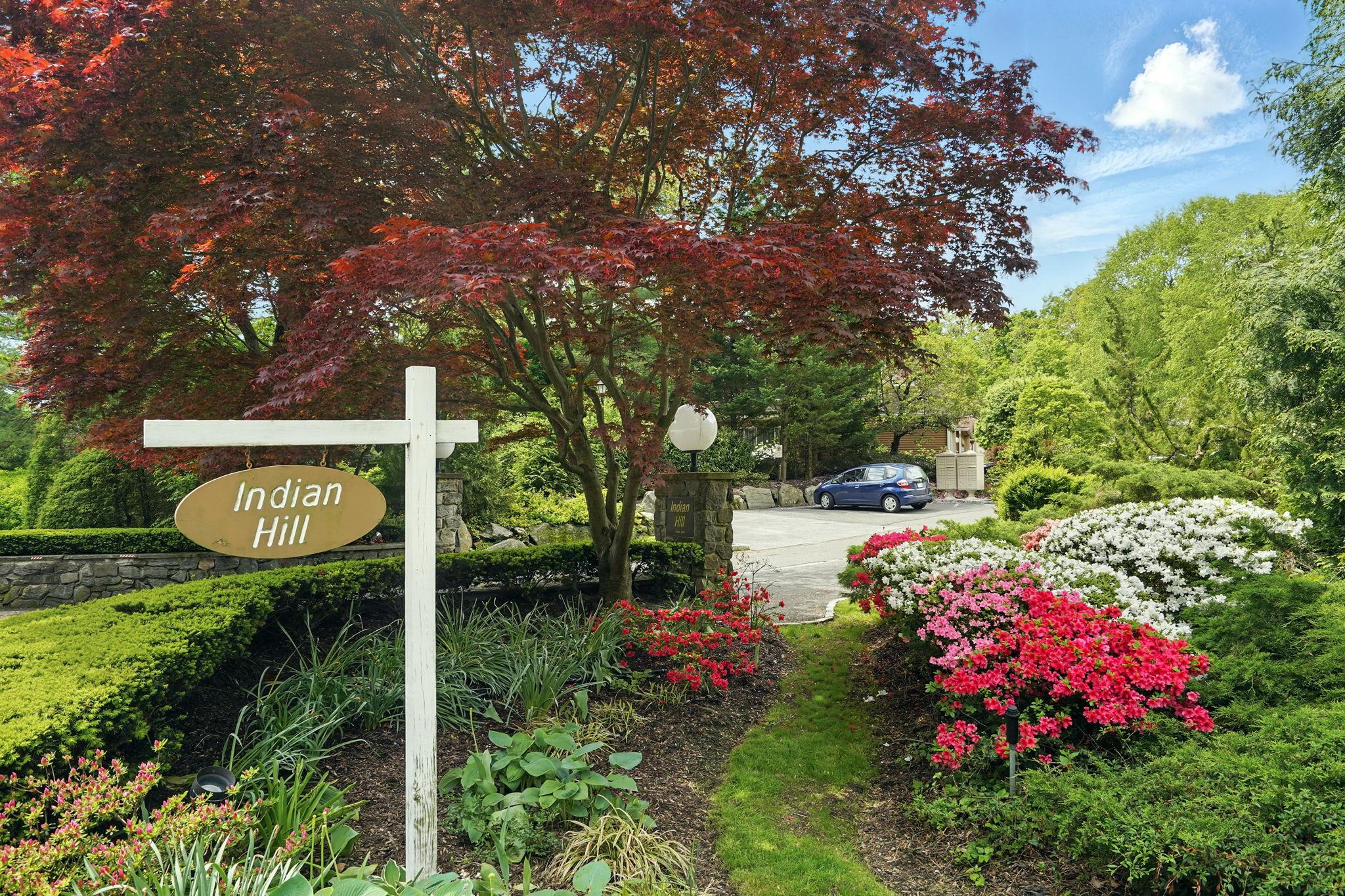 27 Indian Hill Road Property Photo