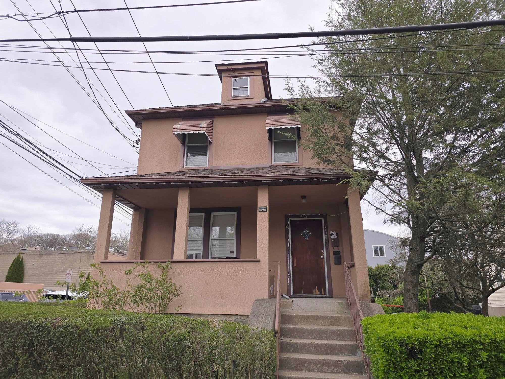 Pelham Real Estate Listings Main Image