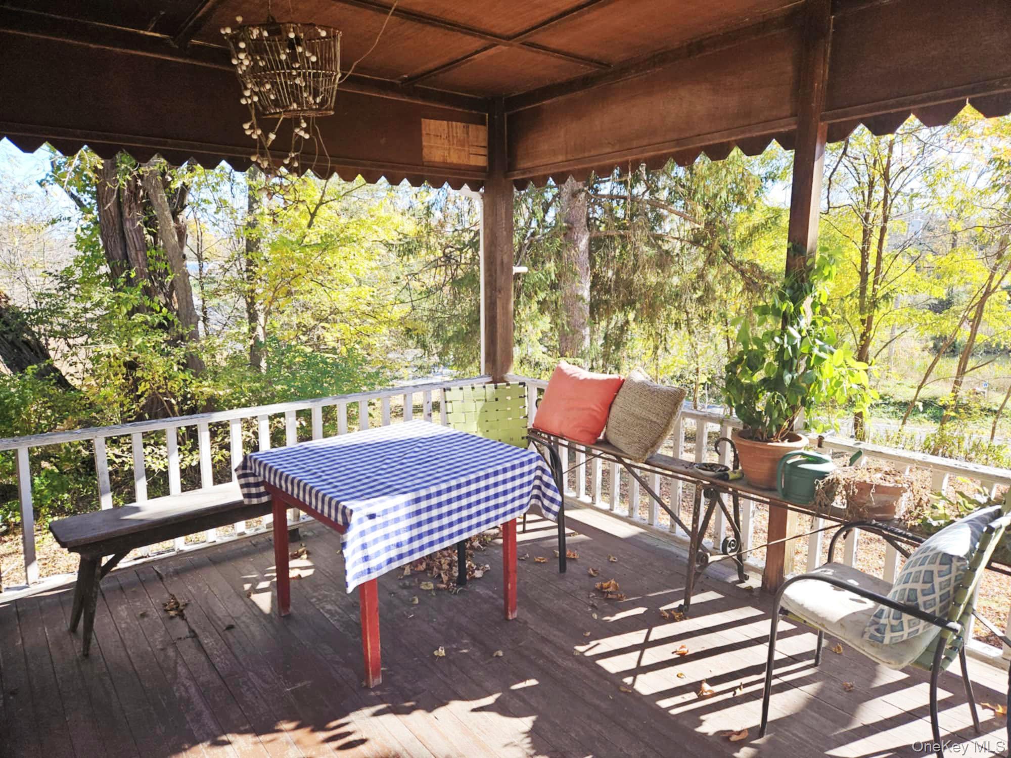274 Fingar Road Property Photo 8