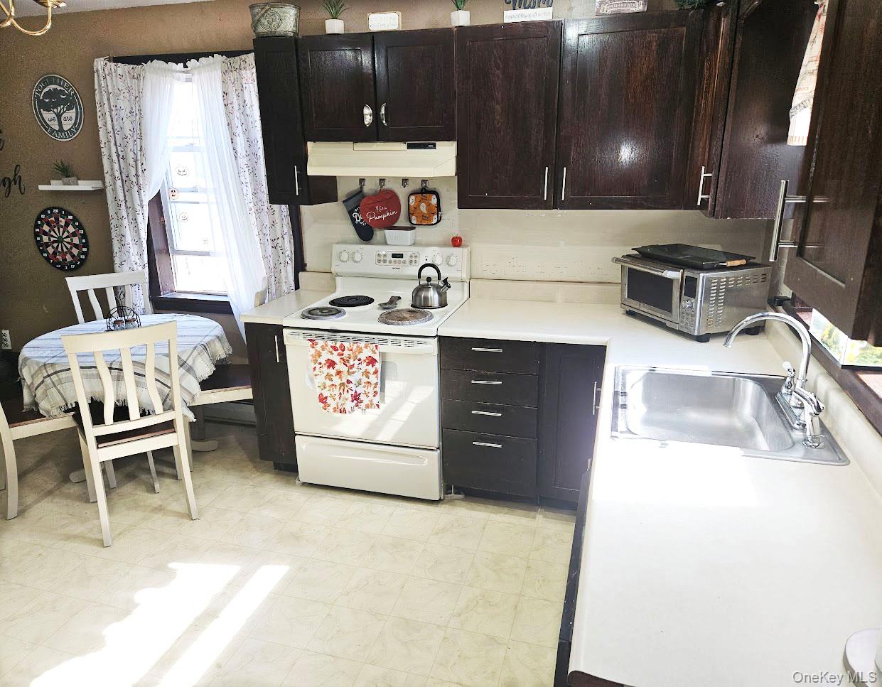 274 Fingar Road Property Photo 33
