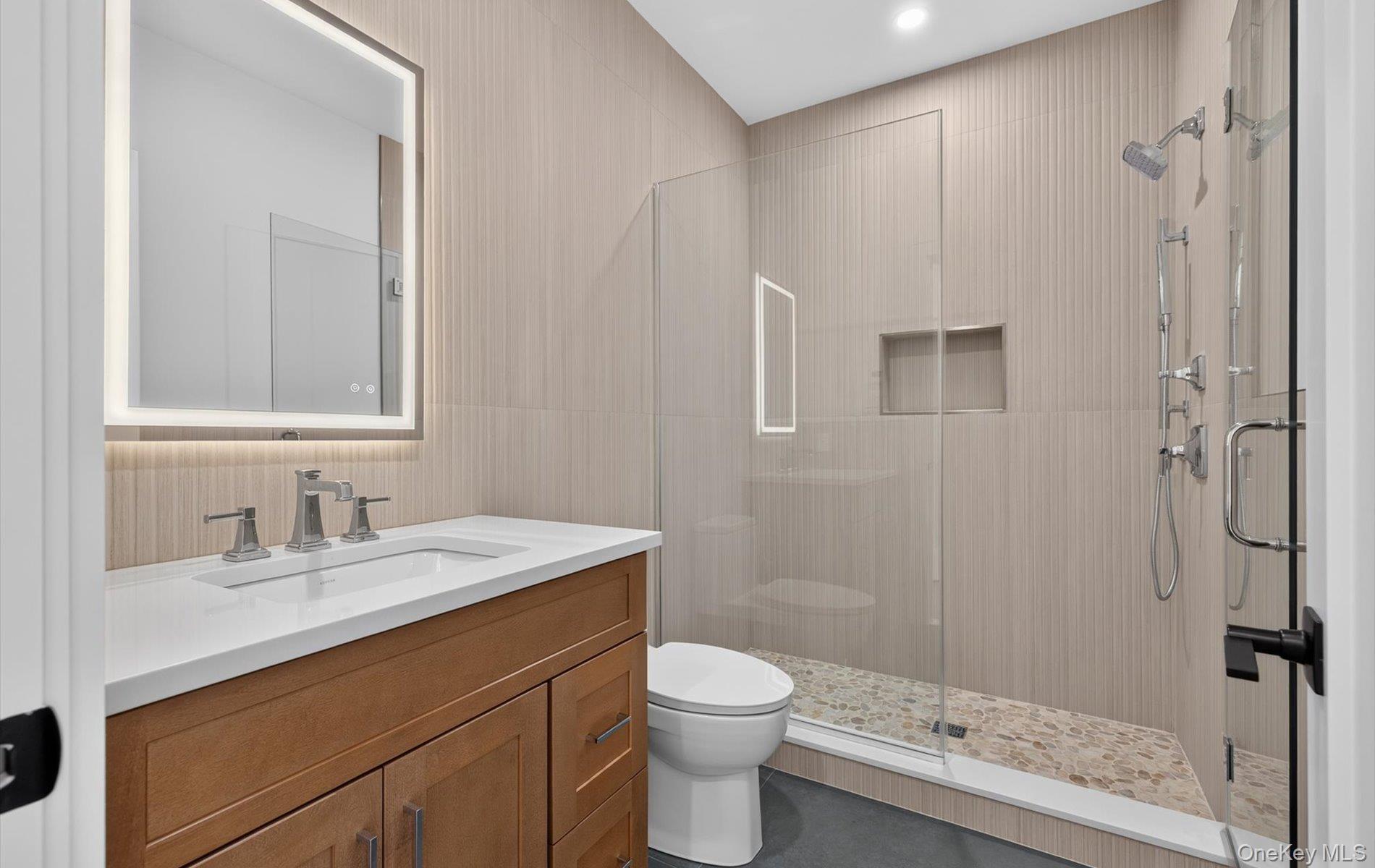 2 E Gate Road Property Photo 41