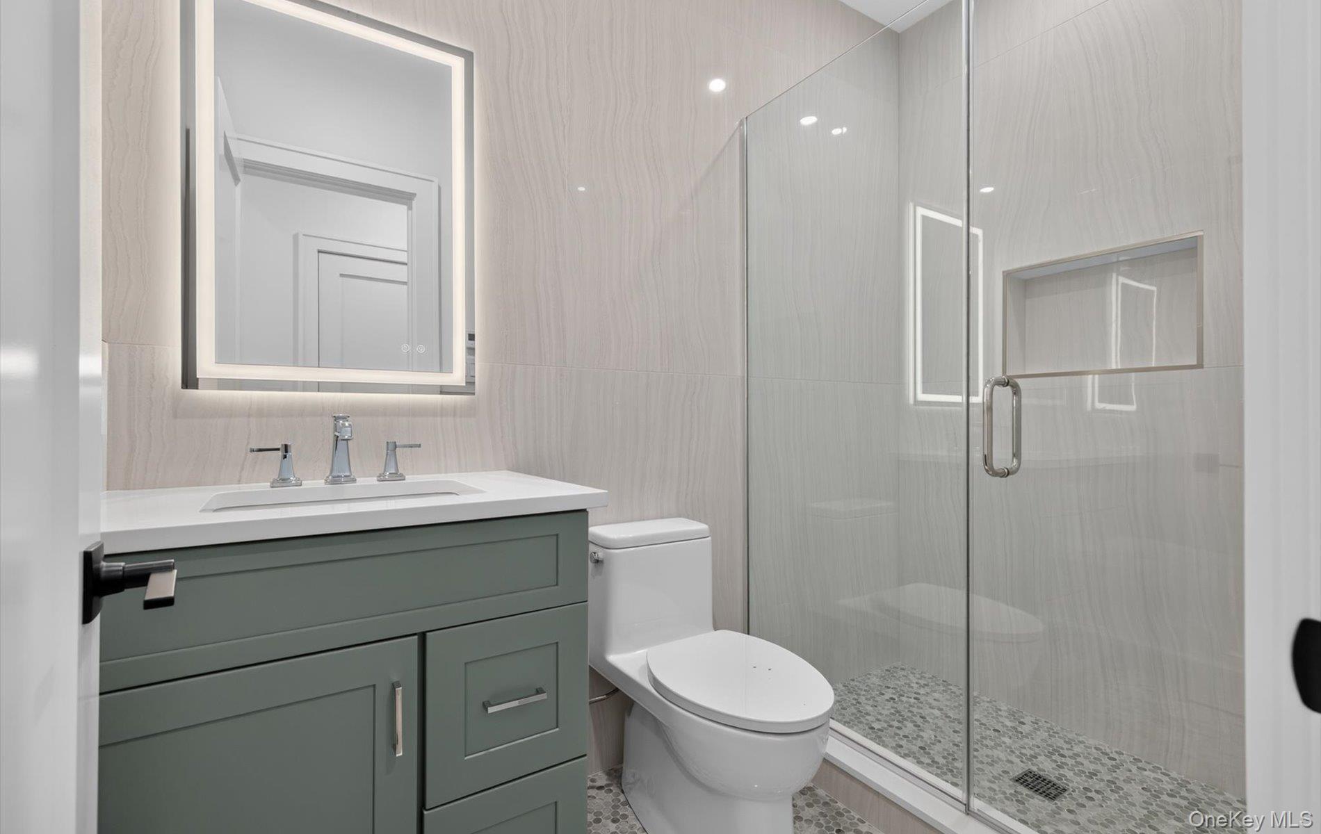 2 E Gate Road Property Photo 46