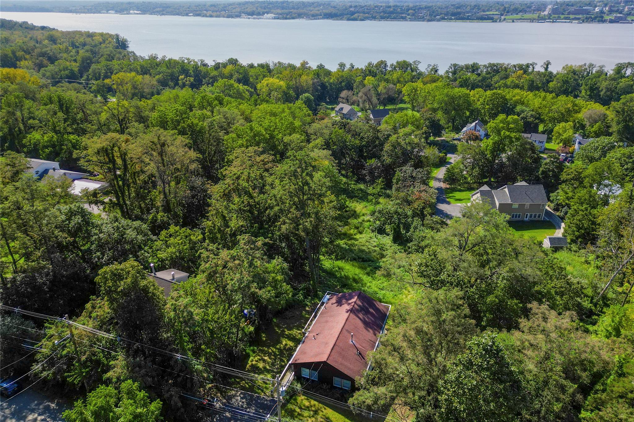 Beacon Real Estate Listings Main Image