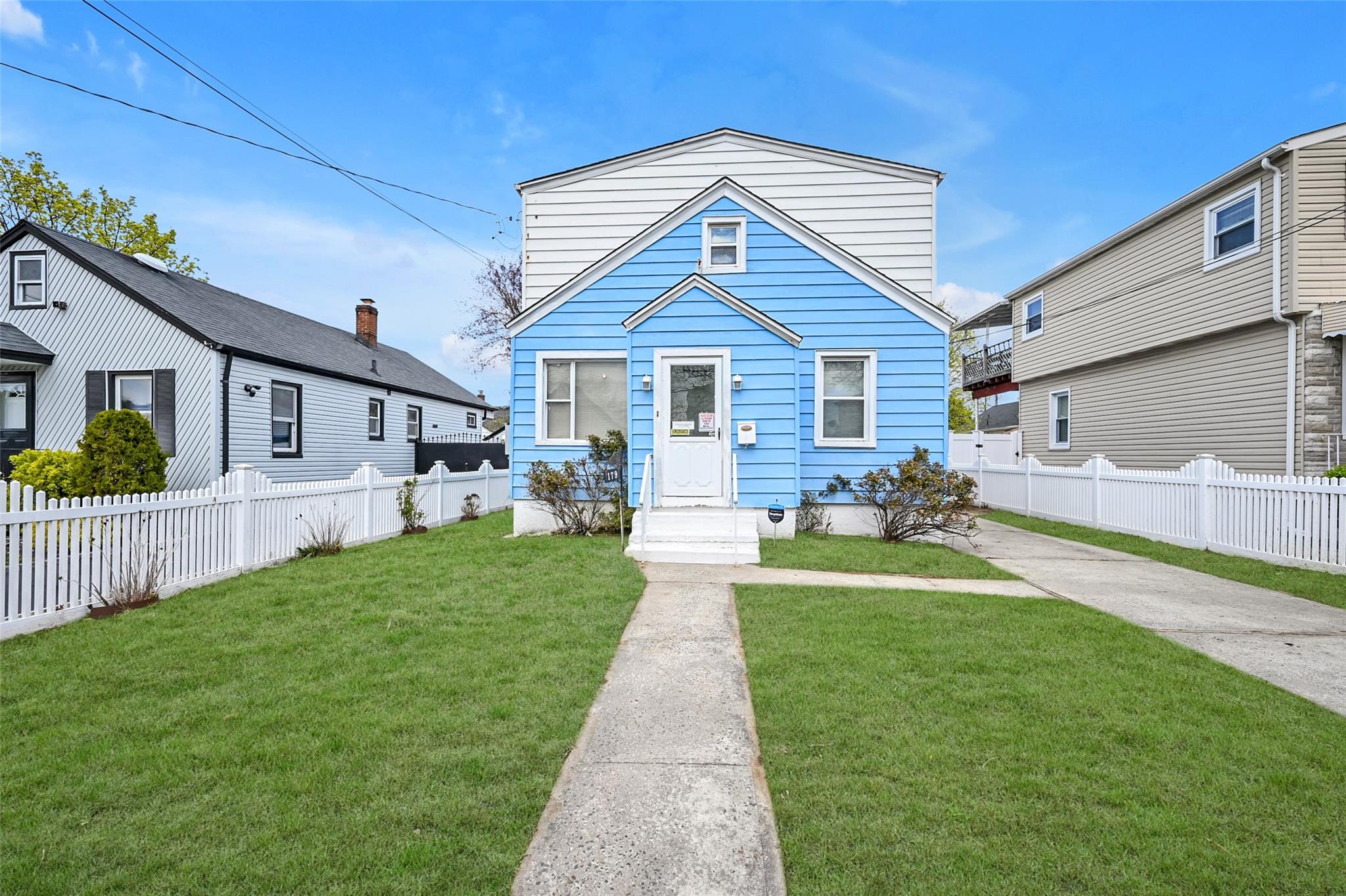 179 Hoffman Ave Property Photo