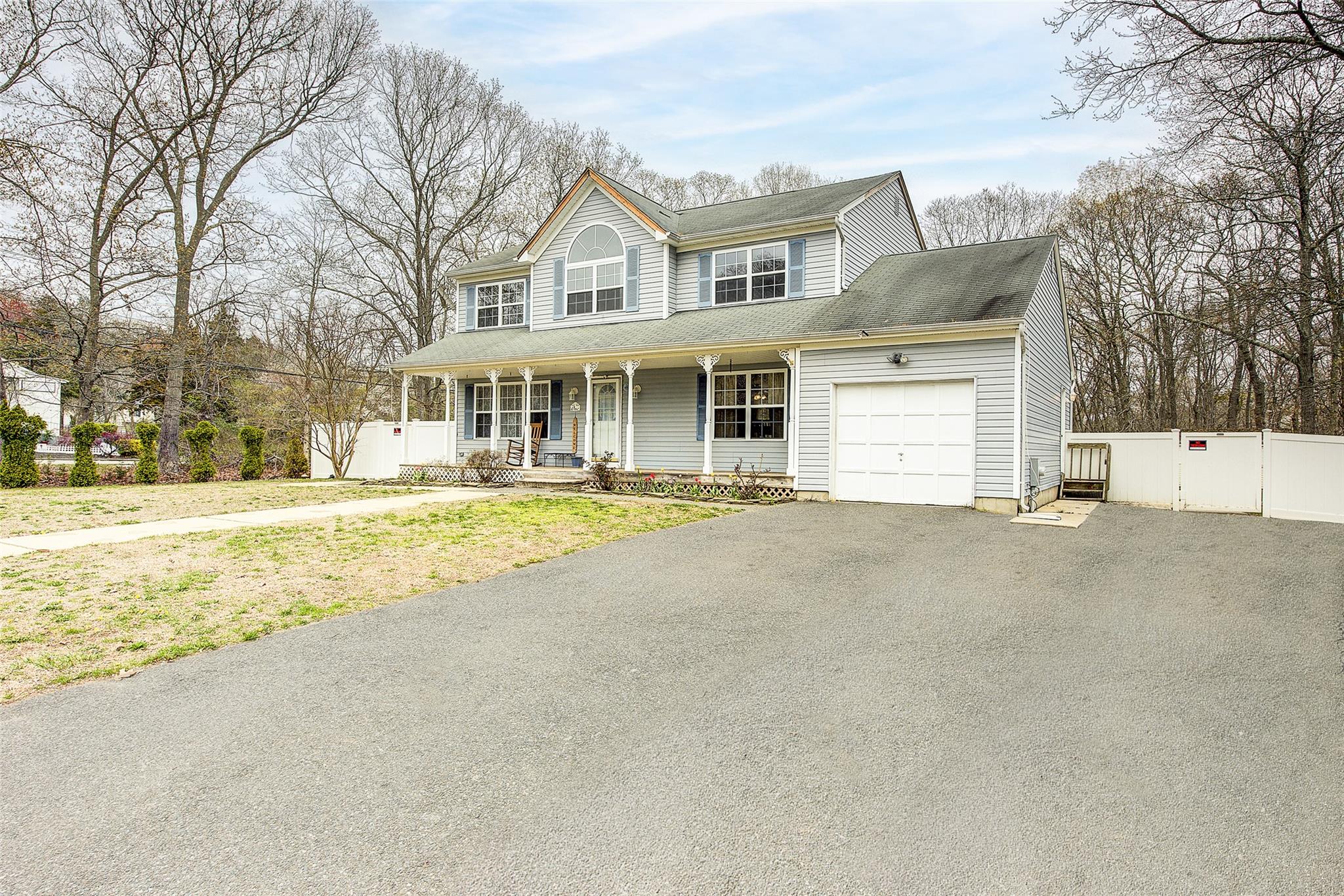 1 Richard Dr Property Photo