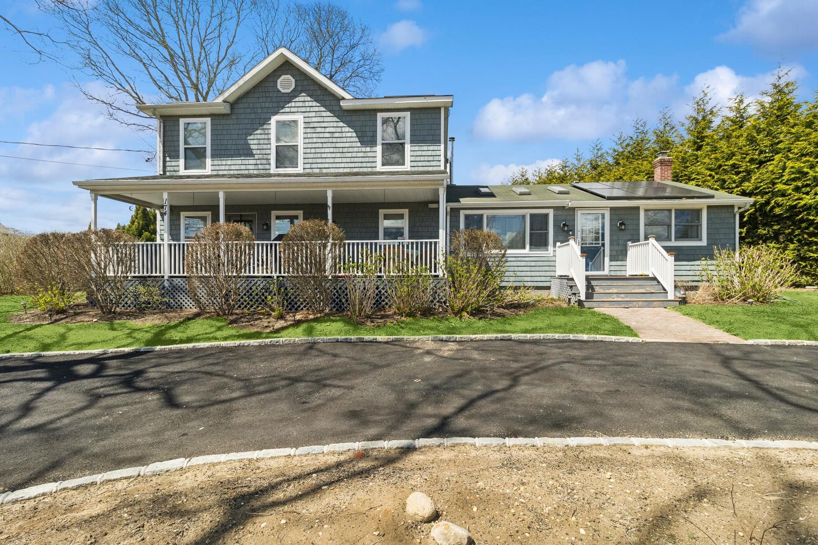 11932 Real Estate Listings Main Image